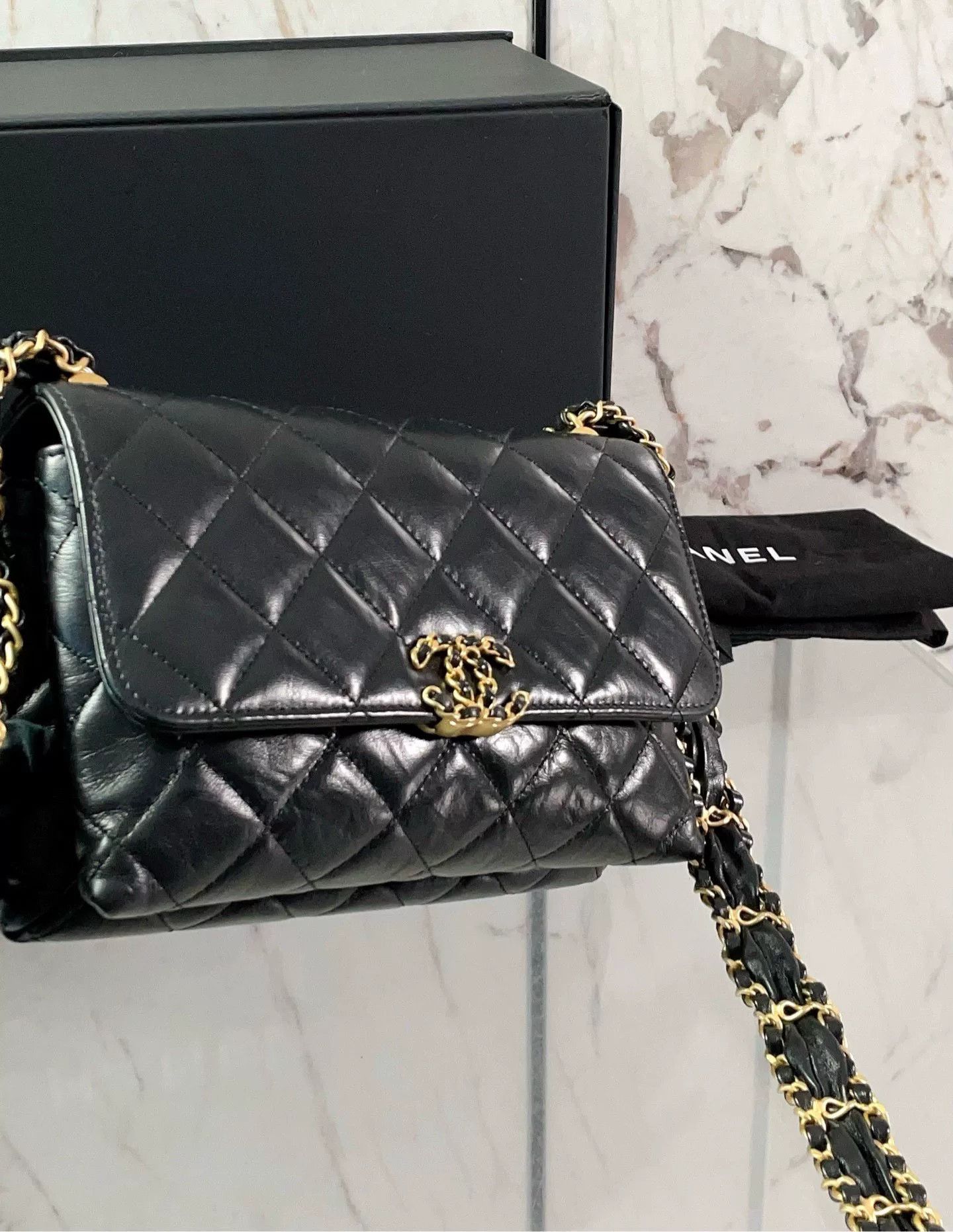 Chanel Pre-loved Bag Very good condition Size ONE SIZE - 6 Thumbnail