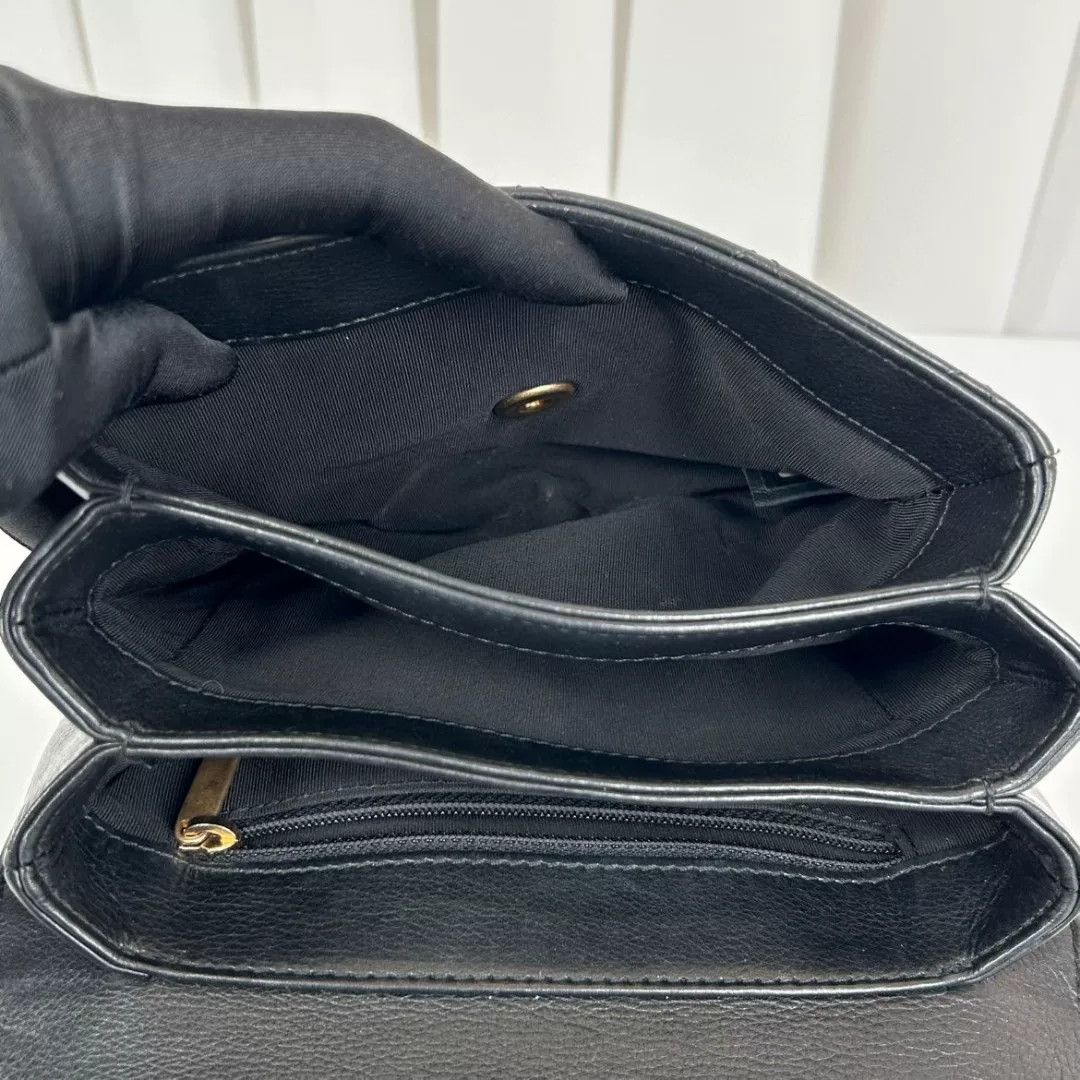 Chanel Pre-loved Bag Very good condition Size ONE SIZE - 3 Thumbnail