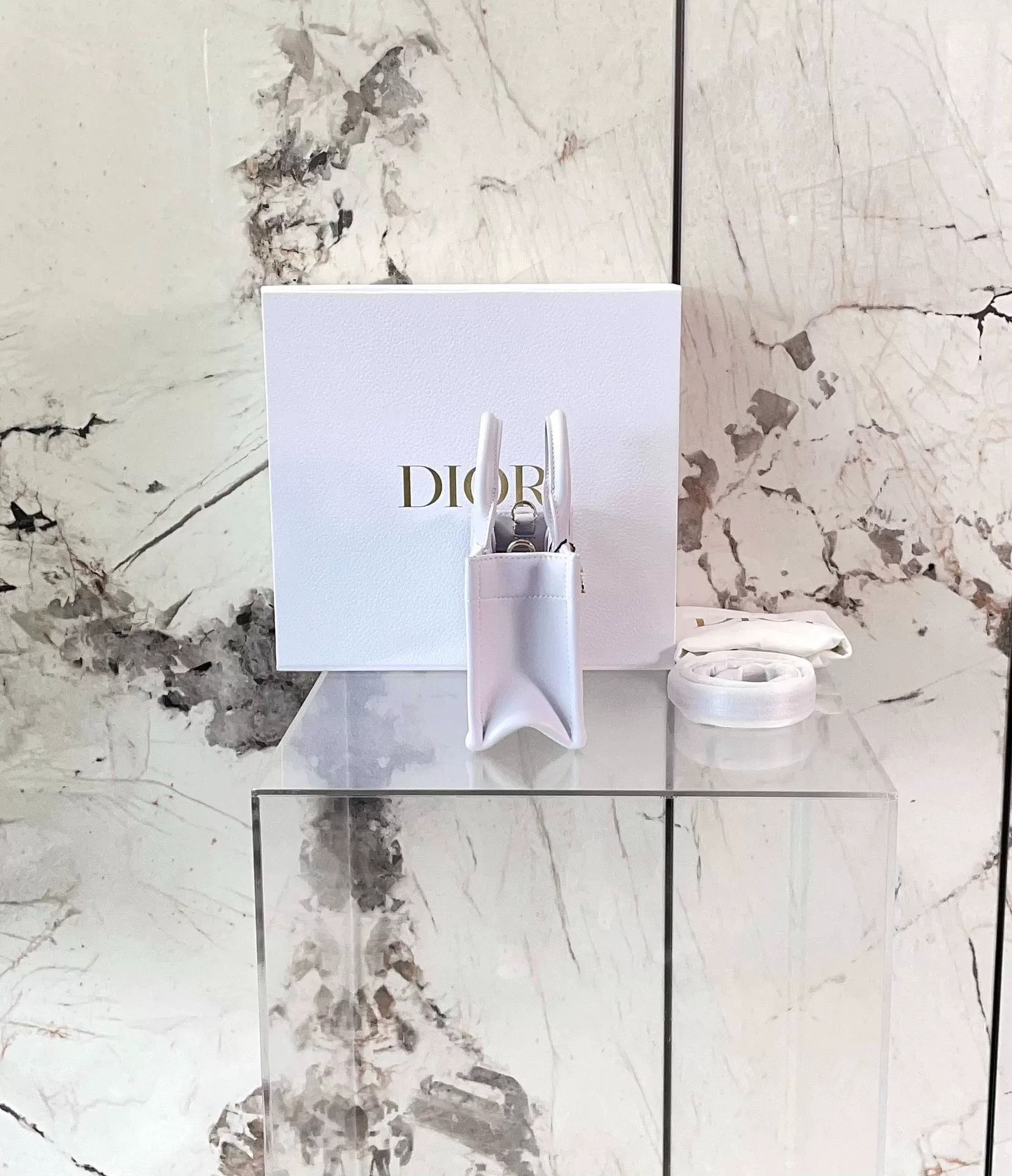 Dior Pre-loved Bag Very good condition Size ONE SIZE - 3 Thumbnail