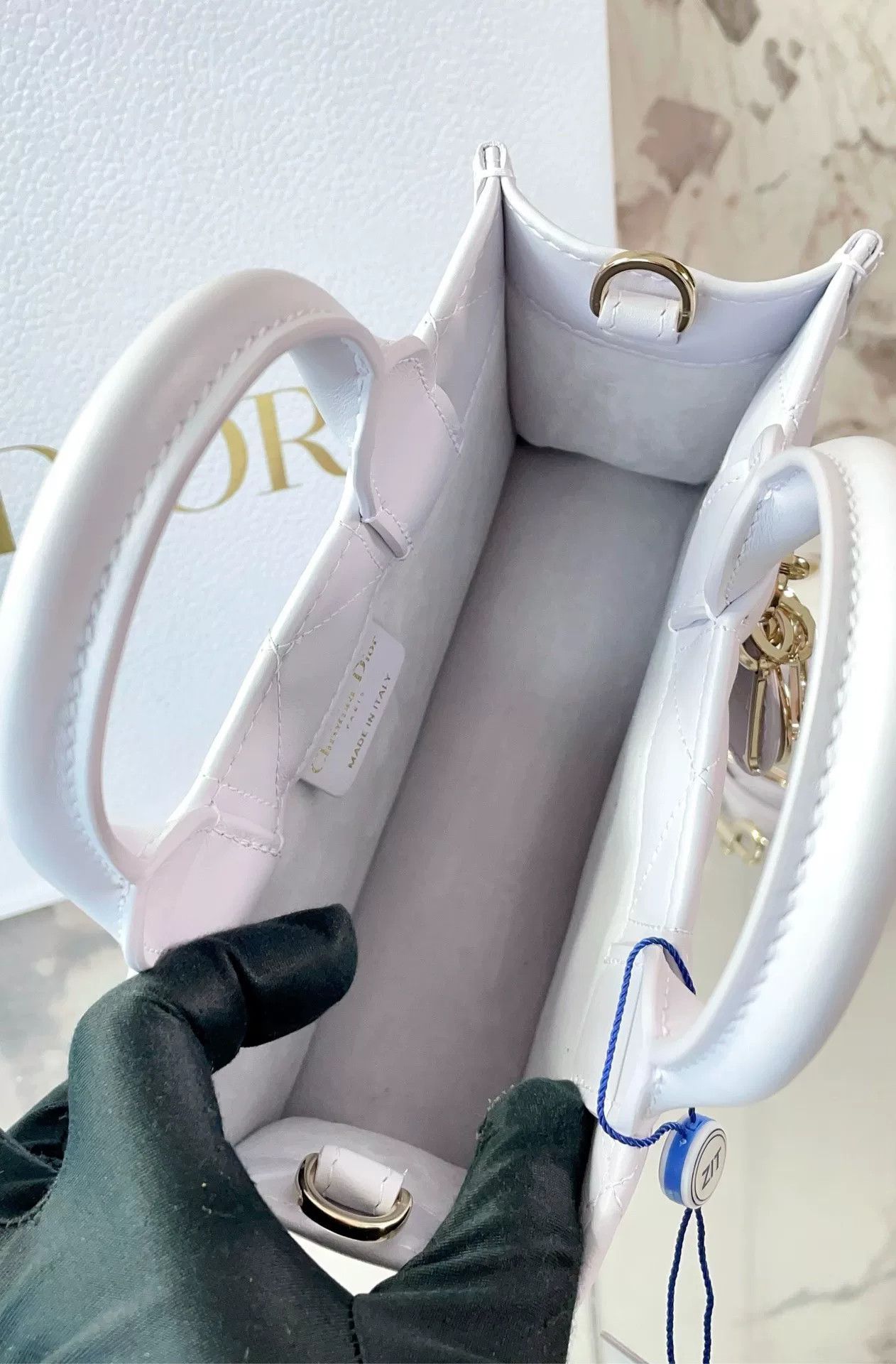 Dior Pre-loved Bag Very good condition Size ONE SIZE - 9 Thumbnail