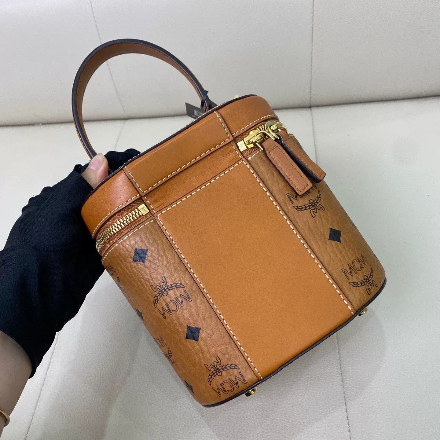 MCM Pre-loved Bag Very good condition Size ONE SIZE - 4 Thumbnail