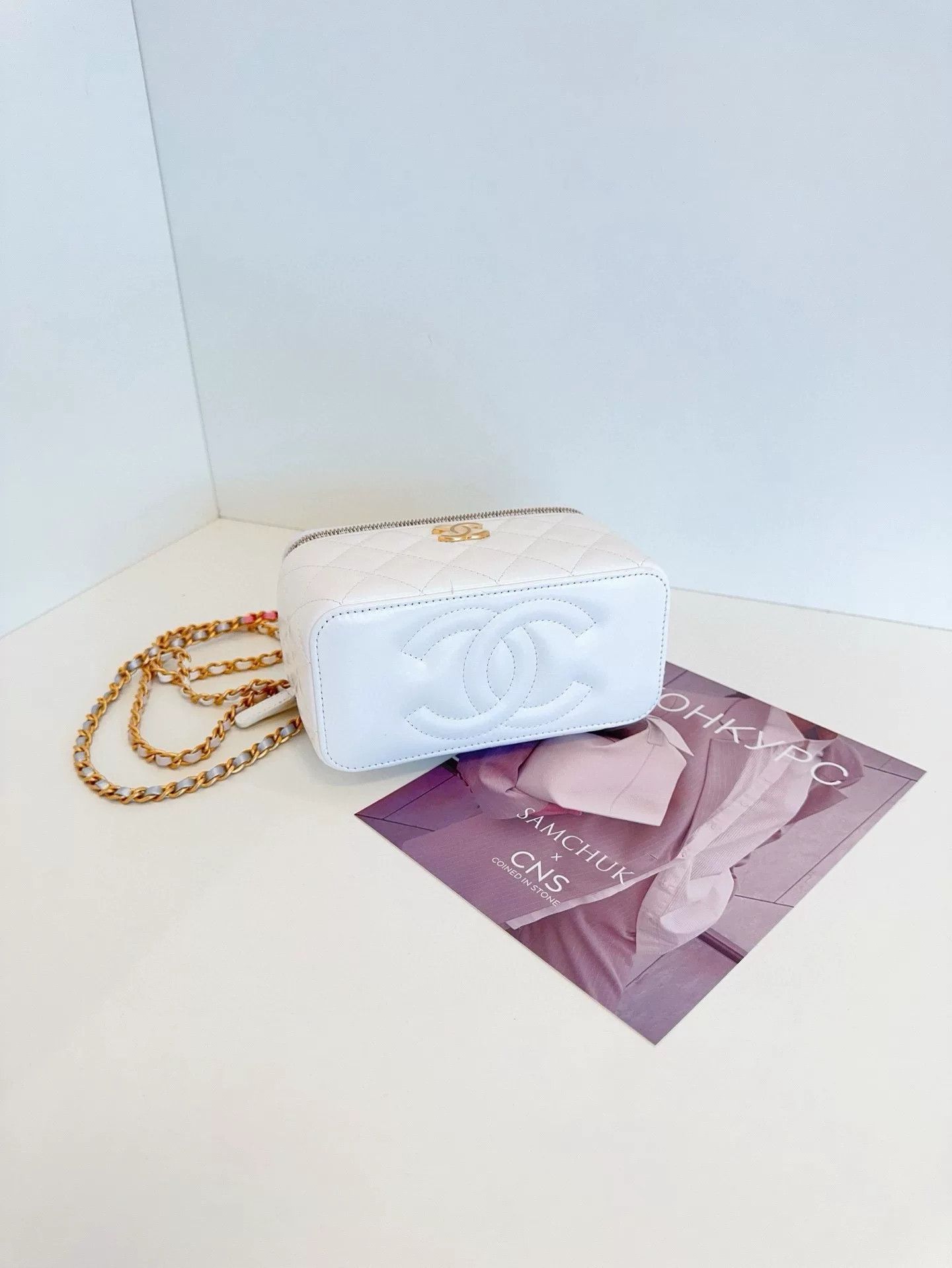 Chanel Pre-loved Bag Very good condition Size ONE SIZE - 6 Thumbnail