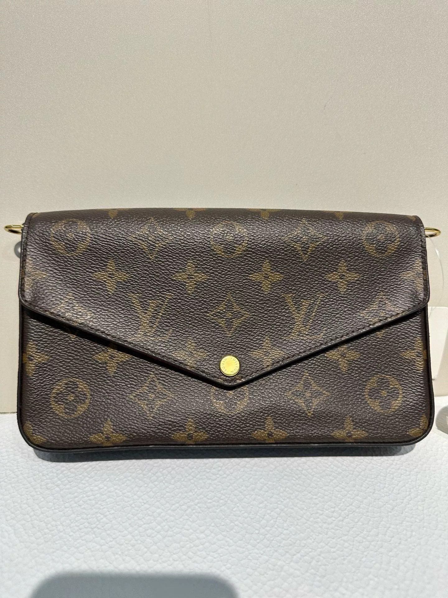 Louis Vuitton Pre-loved Bag Very good condition Size ONE SIZE - 5 Thumbnail