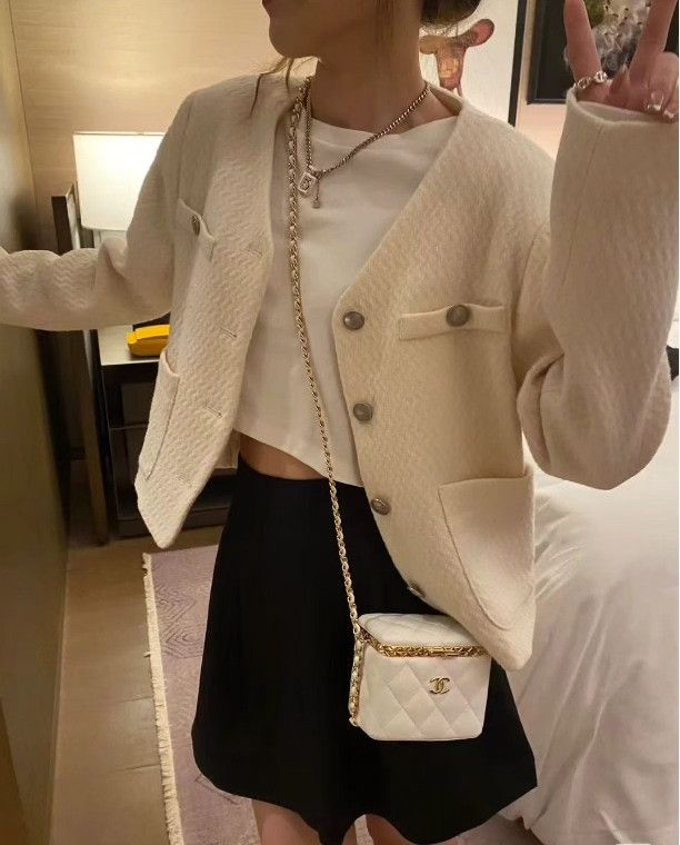 Chanel Pre-loved Bag Very good condition Size ONE SIZE - 9 Thumbnail