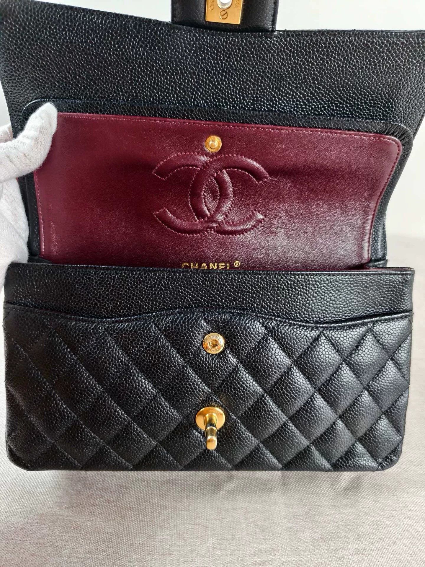 Chanel Pre-loved Bag Very good condition Size ONE SIZE - 3 Thumbnail