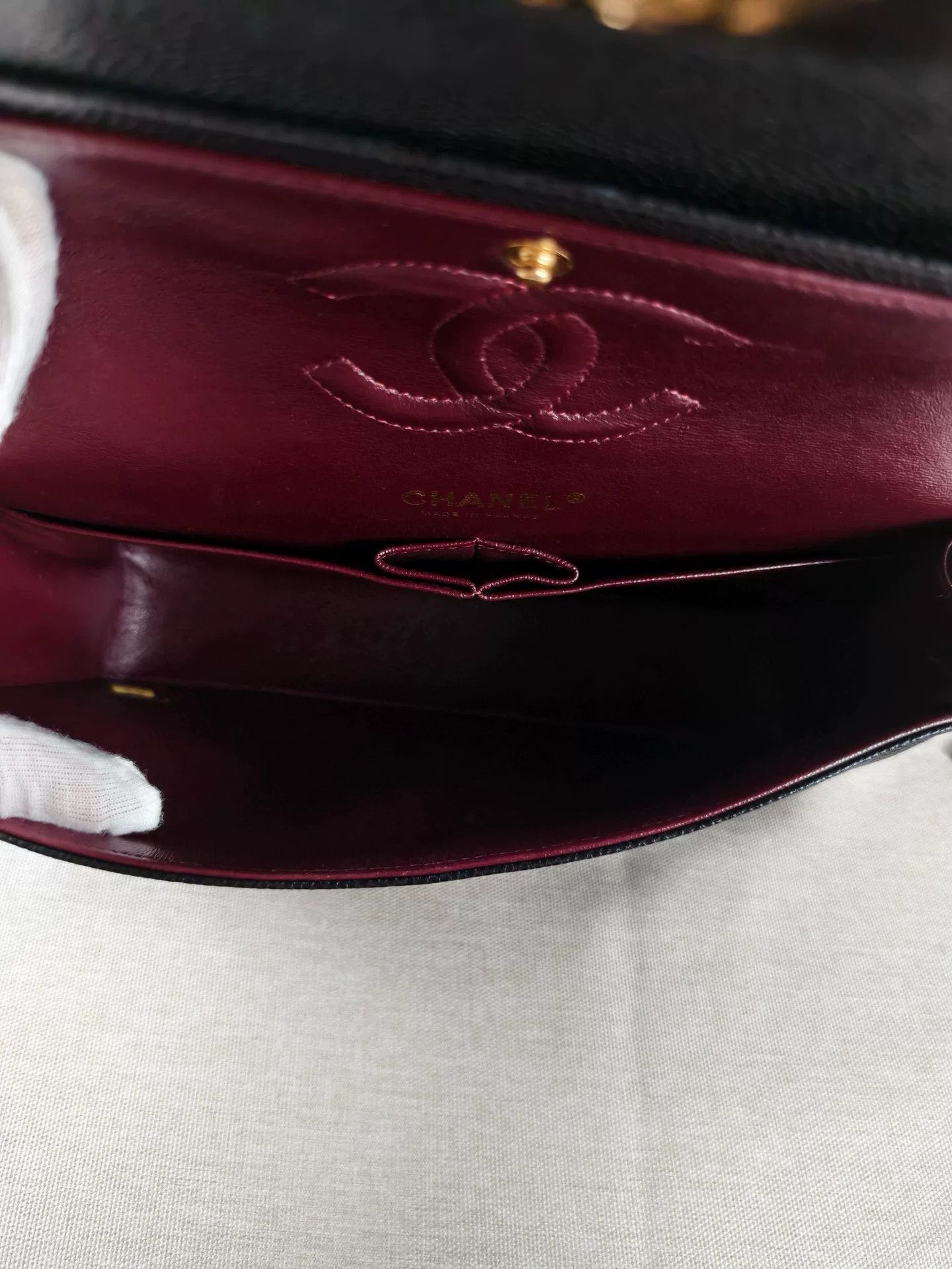 Chanel Pre-loved Bag Very good condition Size ONE SIZE - 4 Thumbnail