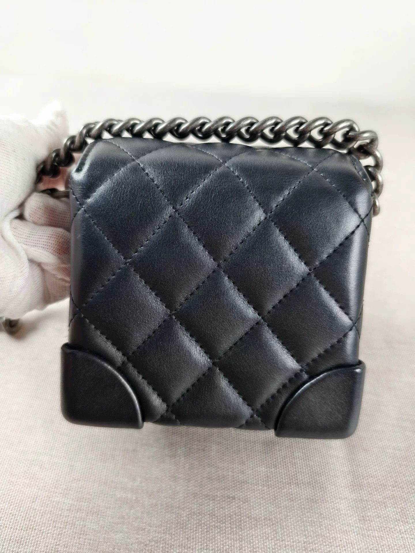 Chanel Pre-loved Bag Very good condition Size ONE SIZE - 5 Thumbnail