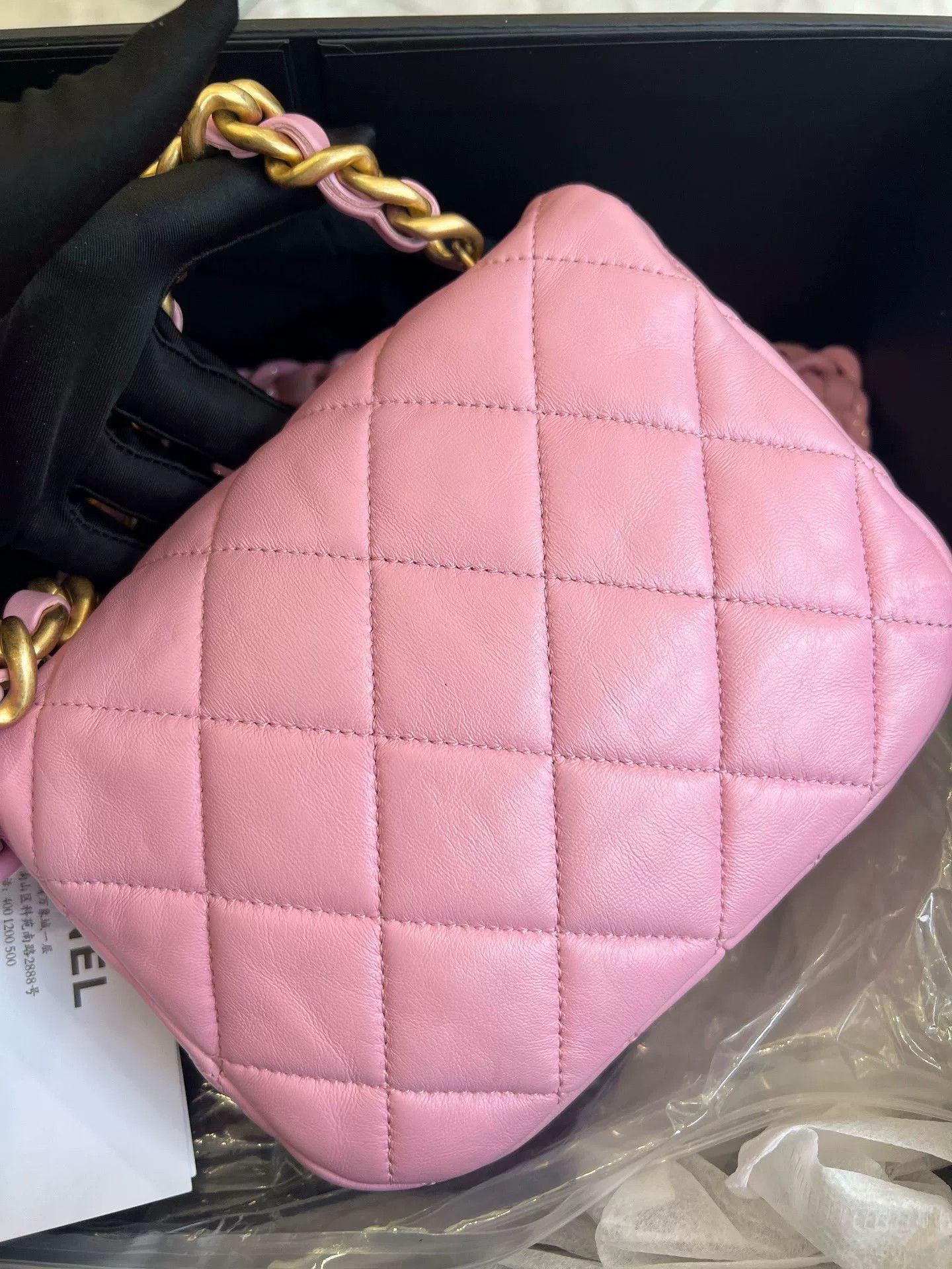 Chanel Pre-loved Bag Very good condition Size ONE SIZE - 4 Thumbnail