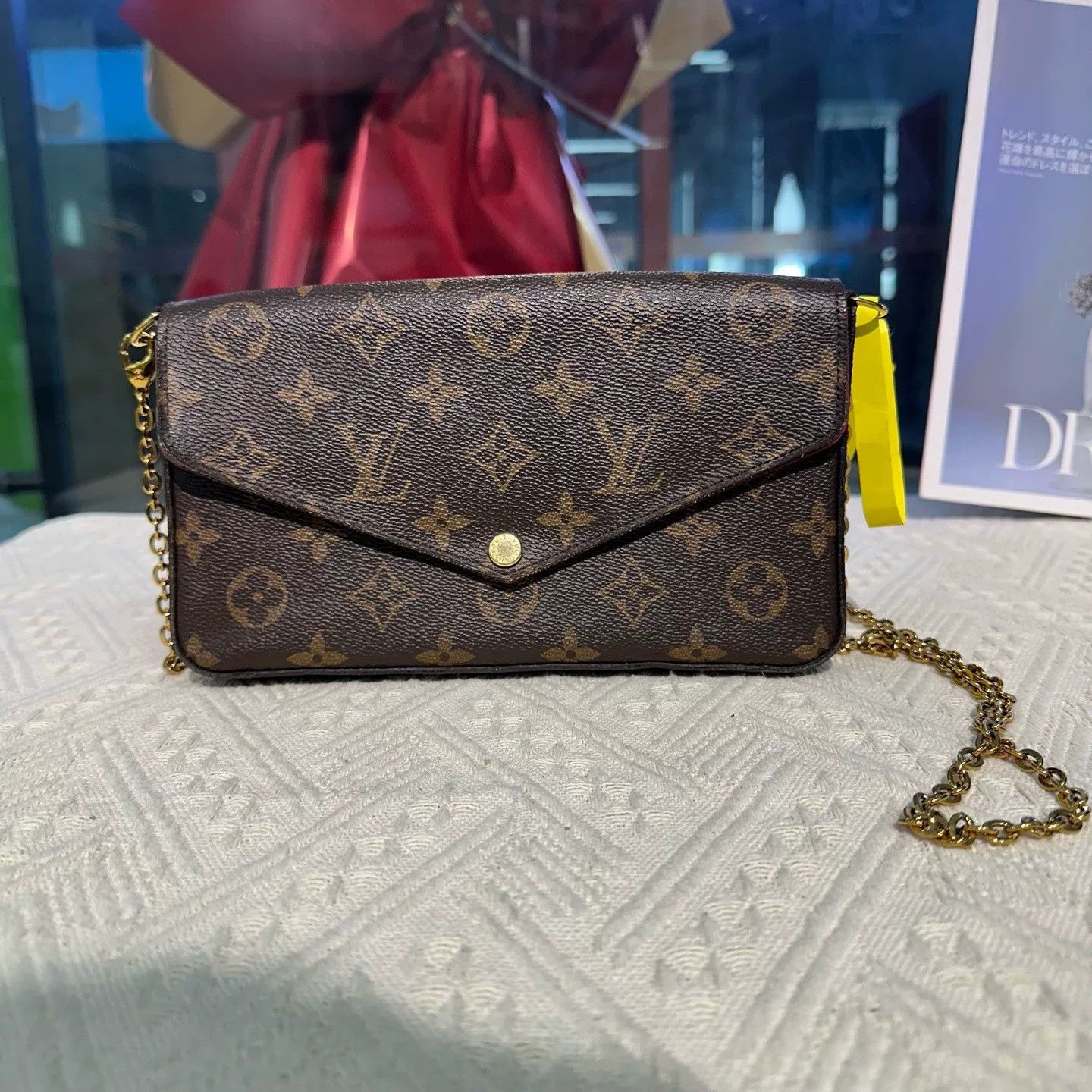 Louis Vuitton Pre-loved Bag Very good condition Size ONE SIZE - 2 Thumbnail