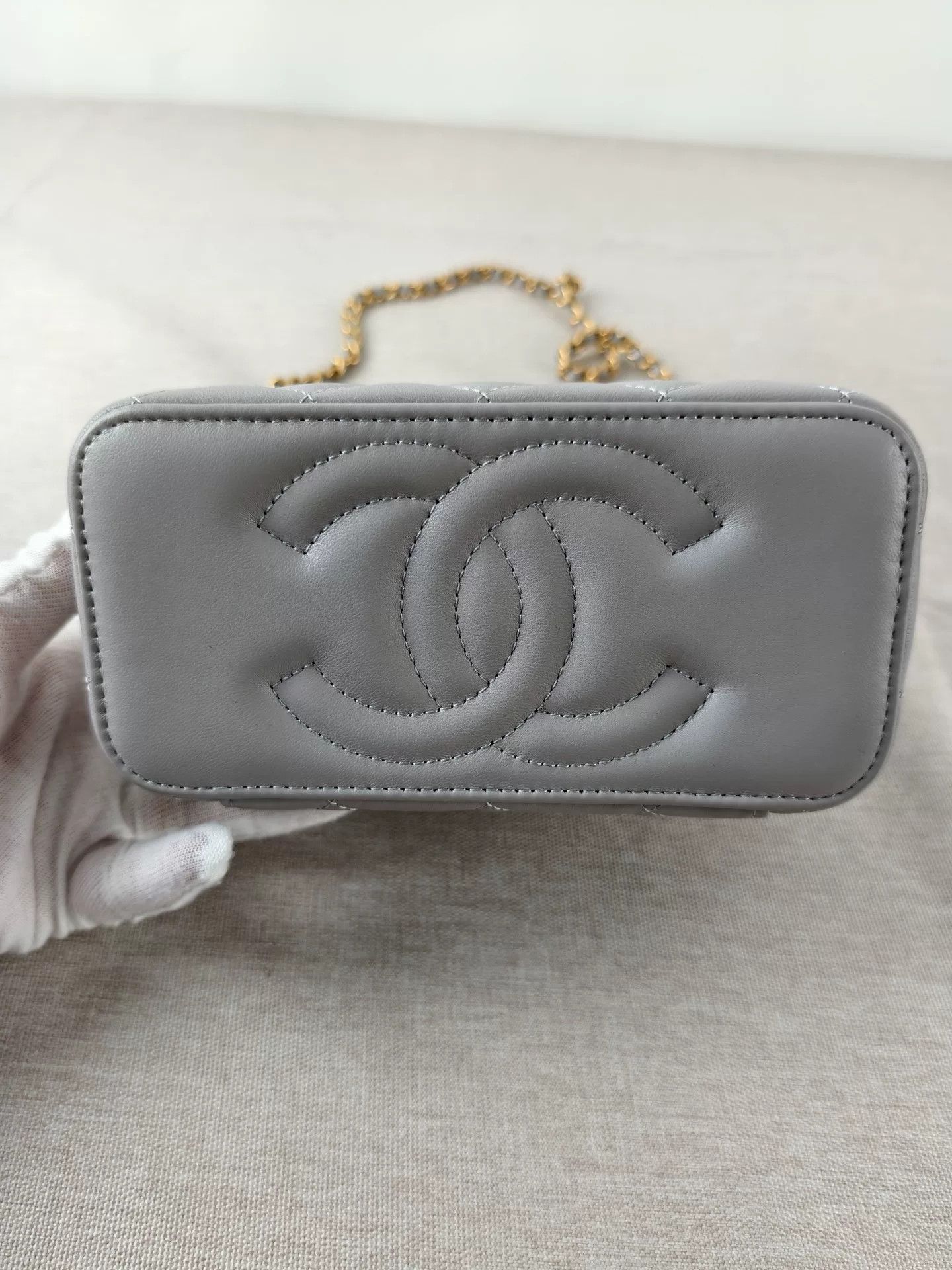 Chanel Pre-loved Bag Very good condition Size ONE SIZE - 4 Thumbnail
