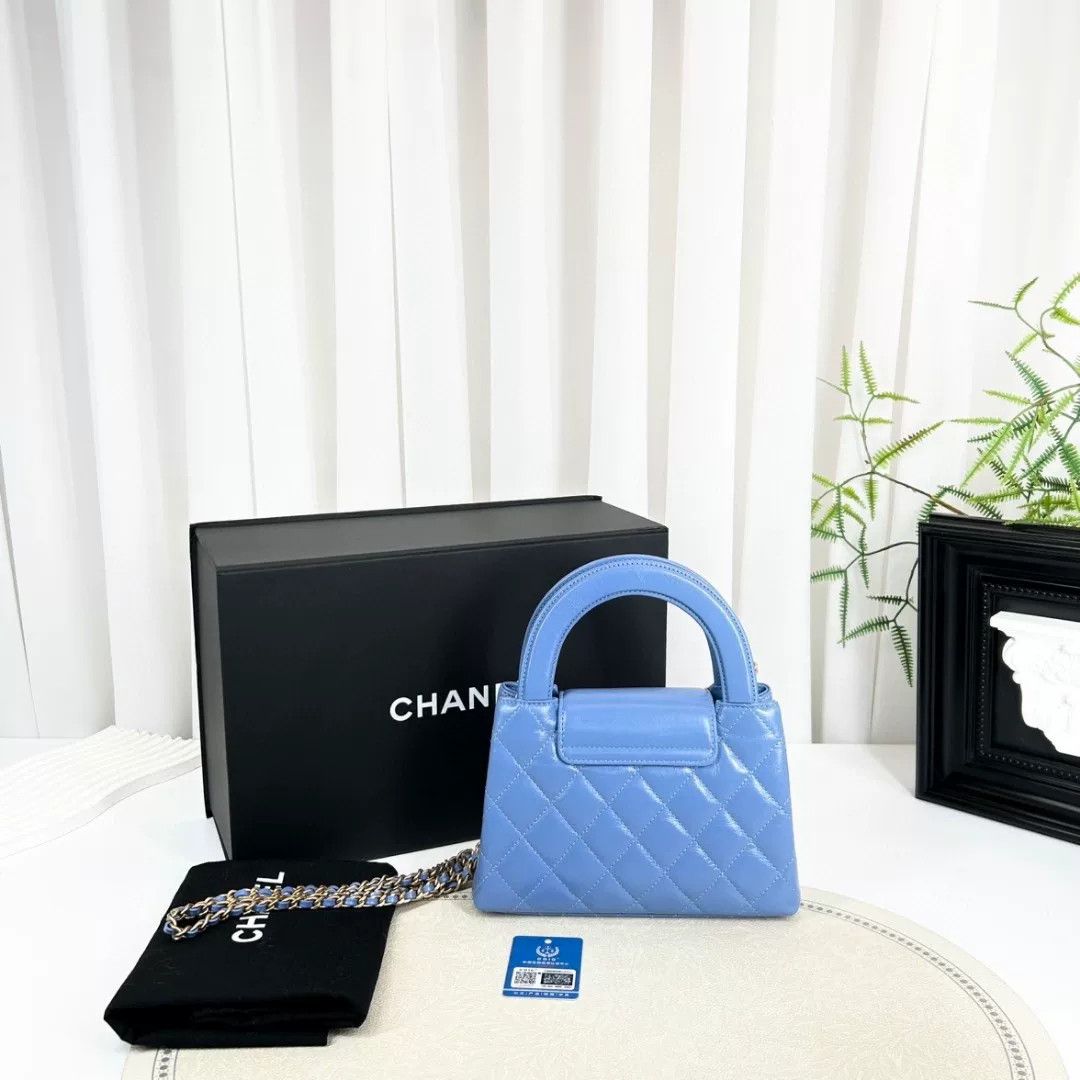 Chanel Pre-loved Bag Very good condition Size ONE SIZE - 2 Thumbnail