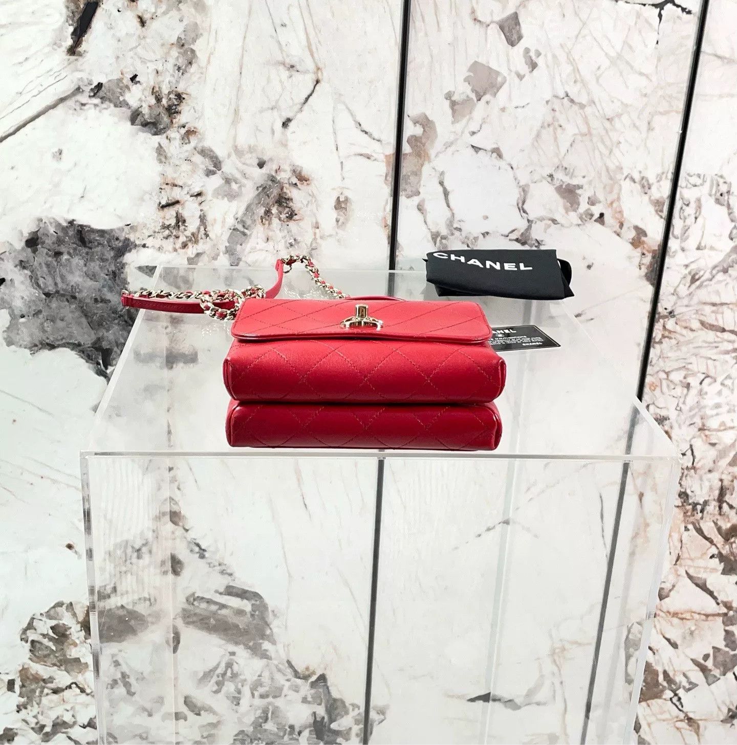 Chanel Pre-loved Bag Very good condition Size ONE SIZE - 4 Thumbnail