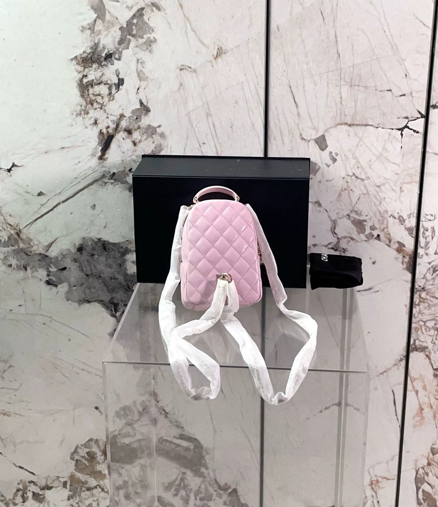 Chanel Pre-loved Bag Very good condition Size ONE SIZE - 2 Thumbnail