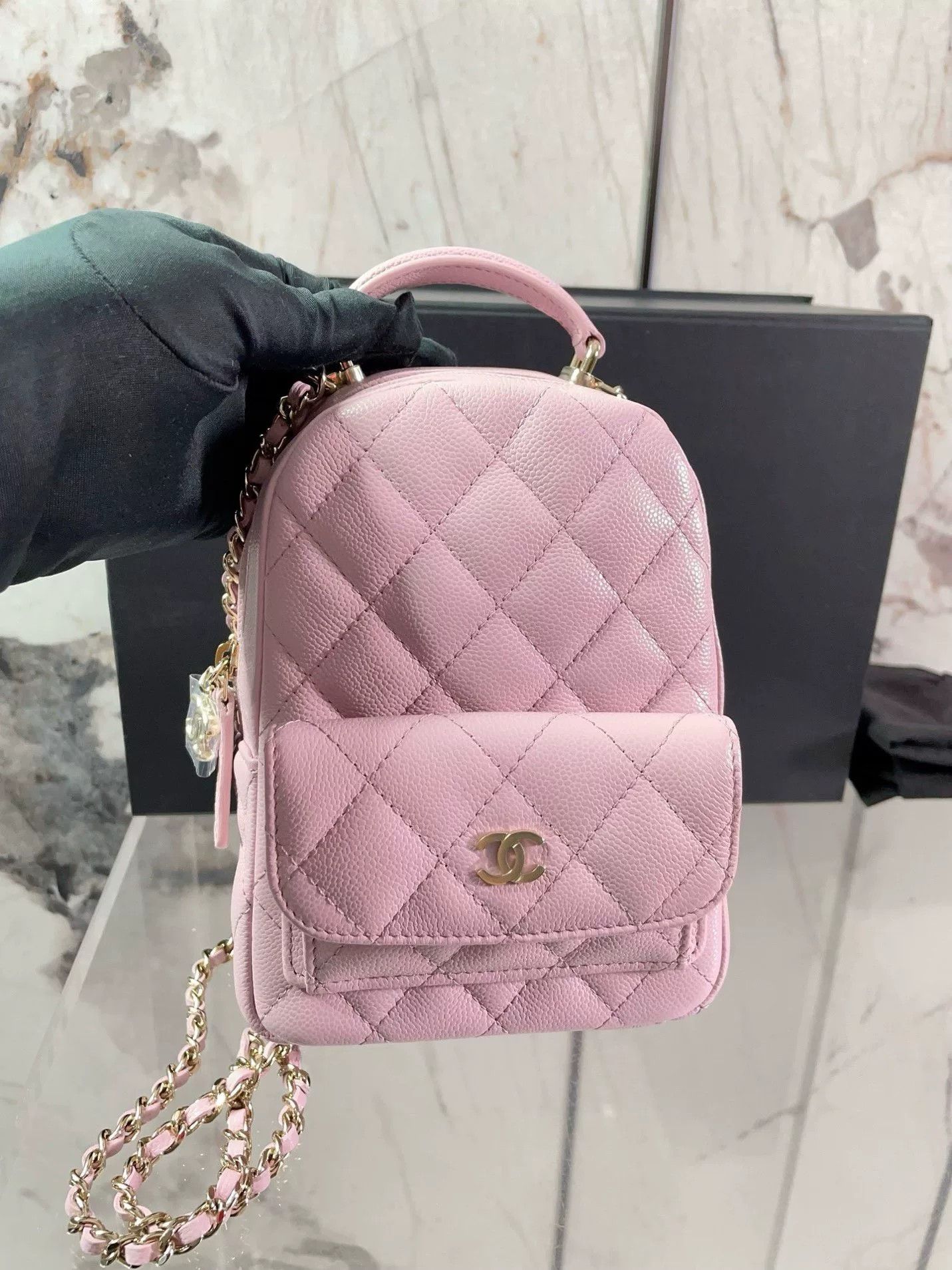 Chanel Pre-loved Bag Very good condition Size ONE SIZE - 7 Thumbnail