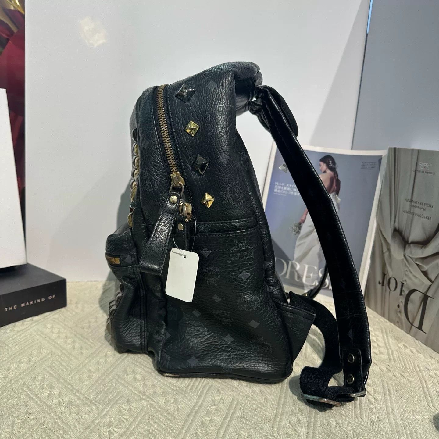MCM Pre-loved Bag Very good condition Size ONE SIZE - 4 Thumbnail