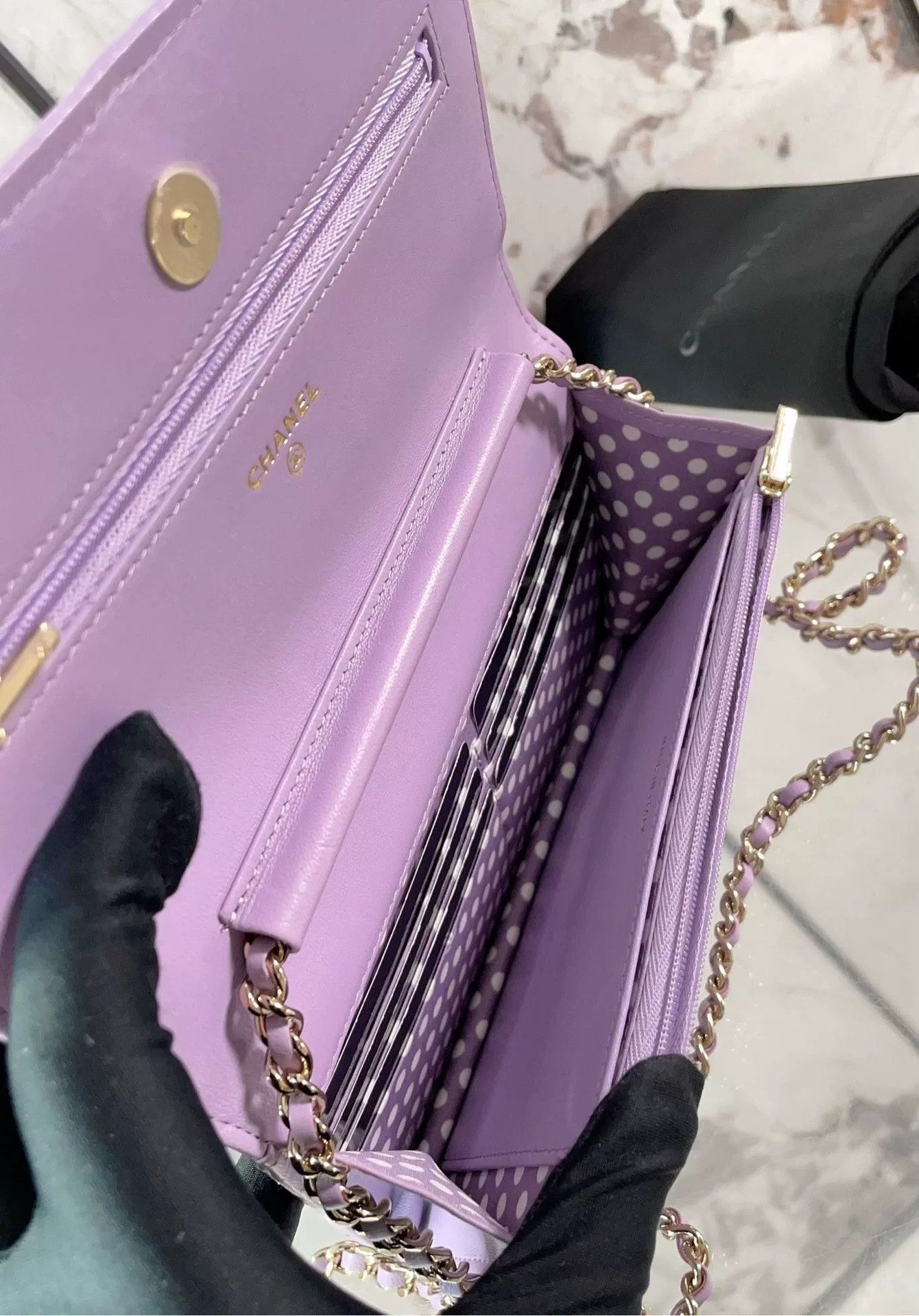 Chanel Pre-loved Bag Very good condition Size ONE SIZE - 9 Thumbnail