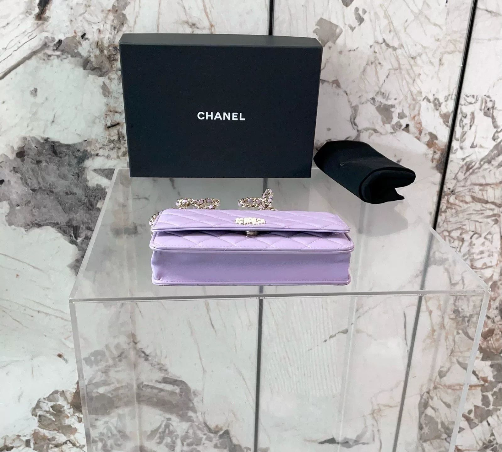 Chanel Pre-loved Bag Very good condition Size ONE SIZE - 4 Thumbnail