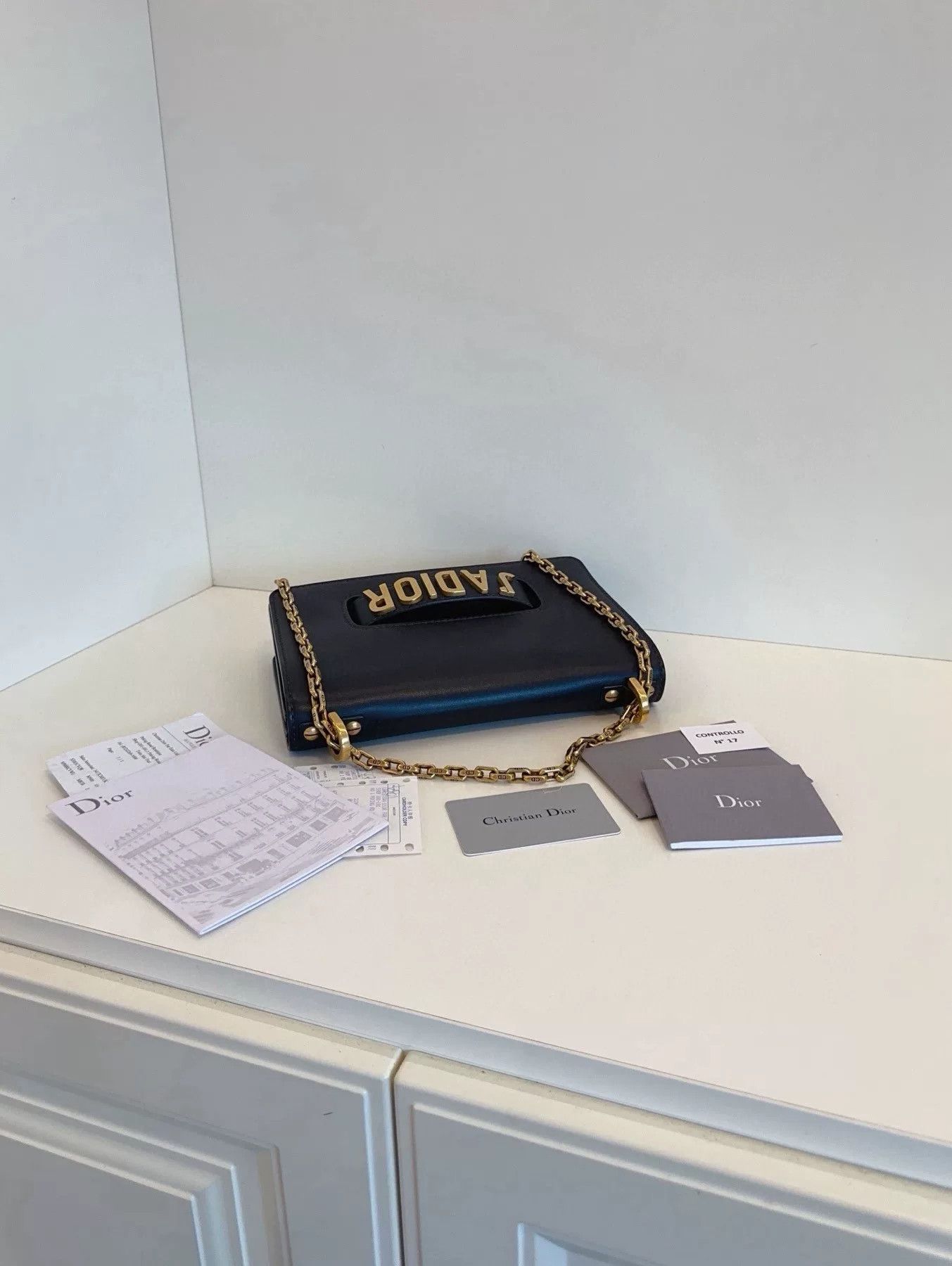 Dior Pre-loved Bag Very good condition Size ONE SIZE - 4 Thumbnail