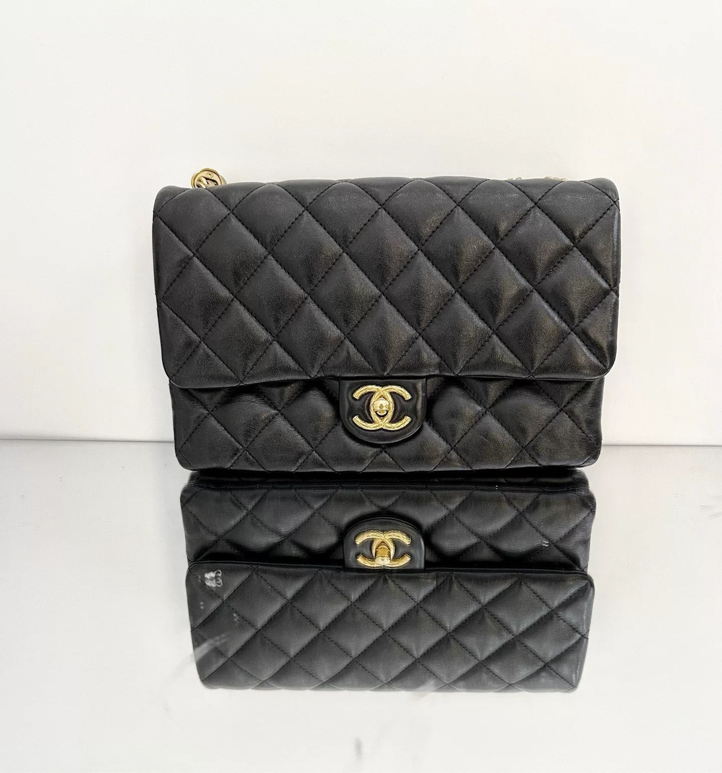 Chanel Pre-loved Bag Very good condition Size ONE SIZE - 2 Thumbnail