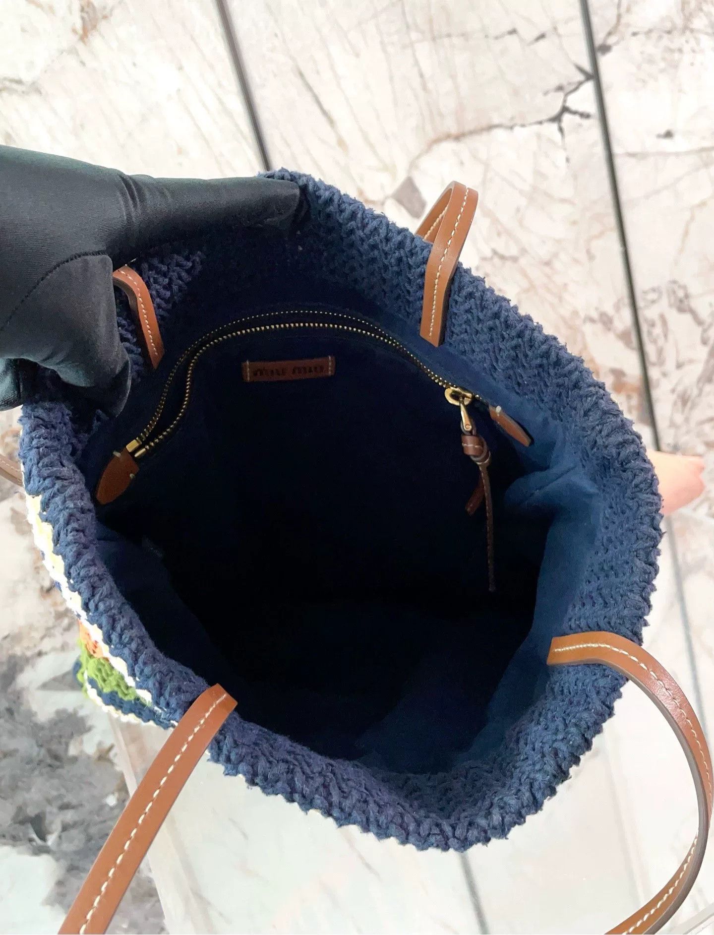 Miu Miu Pre-loved Bag Very good condition Size ONE SIZE - 9 Thumbnail