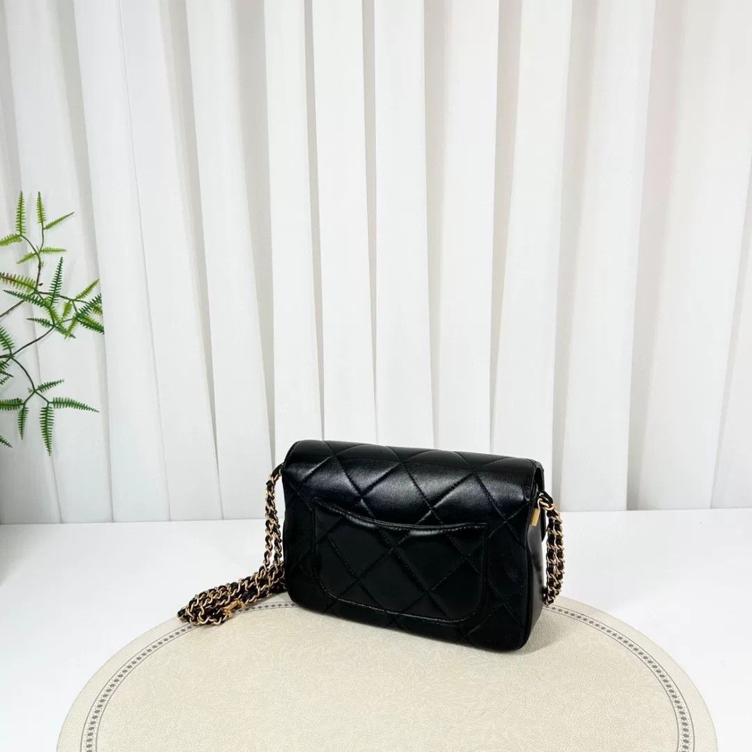 Chanel Pre-loved Bag Very good condition Size ONE SIZE - 3 Thumbnail