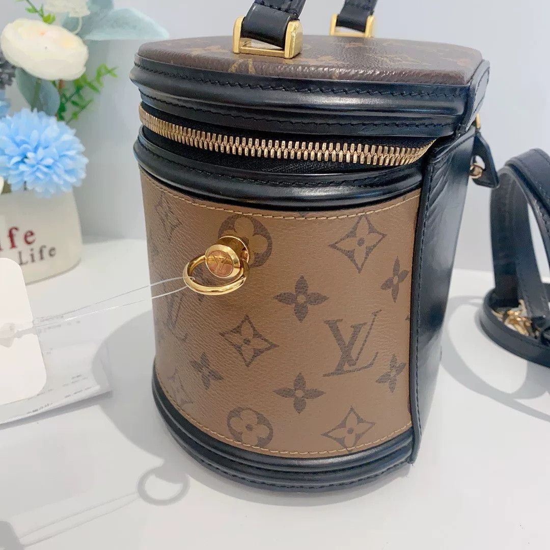 Louis Vuitton Pre-loved Bag Very good condition Size ONE SIZE - 2 Thumbnail