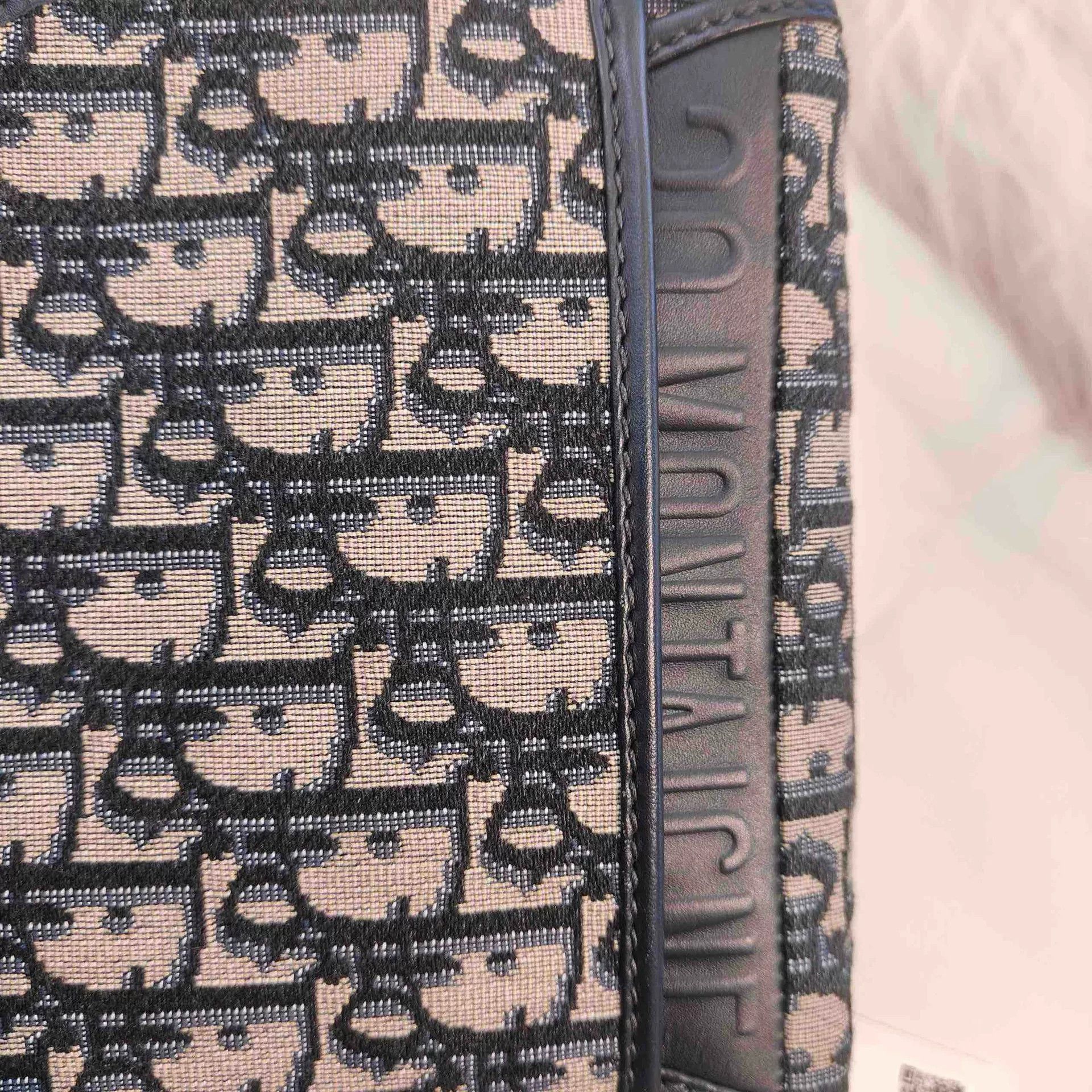 Dior Pre-loved Bag Very good condition Size ONE SIZE - 8 Thumbnail