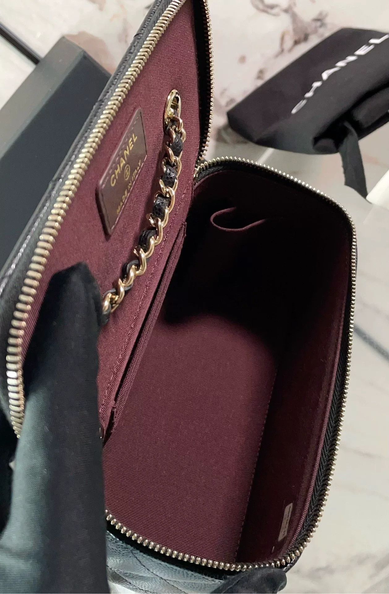 Chanel Pre-loved Bag Very good condition Size ONE SIZE - 9 Thumbnail