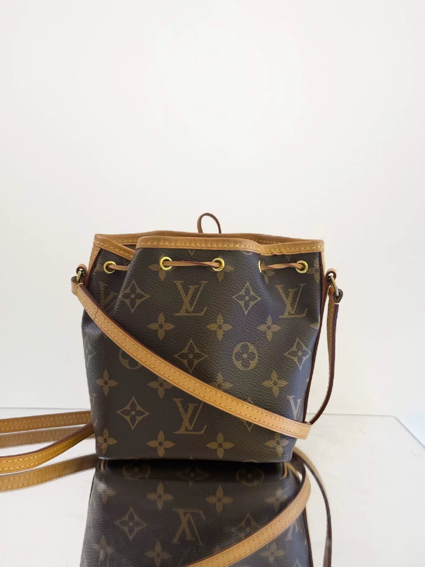 Louis Vuitton Pre-loved Bag Very good condition Size ONE SIZE - 5 Thumbnail