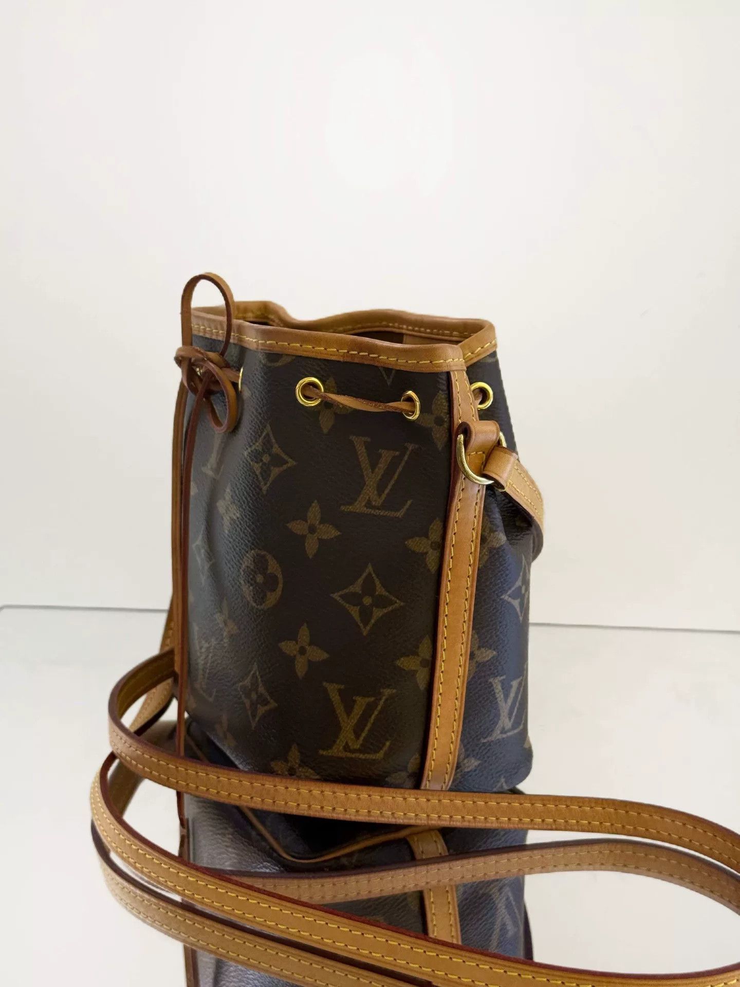 Louis Vuitton Pre-loved Bag Very good condition Size ONE SIZE - 4 Thumbnail