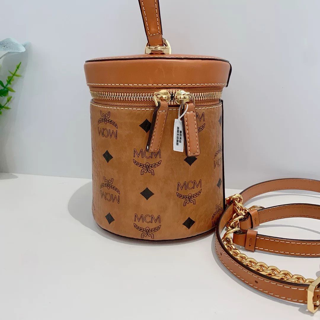 MCM Pre-loved Bag Very good condition Size ONE SIZE - 4 Thumbnail