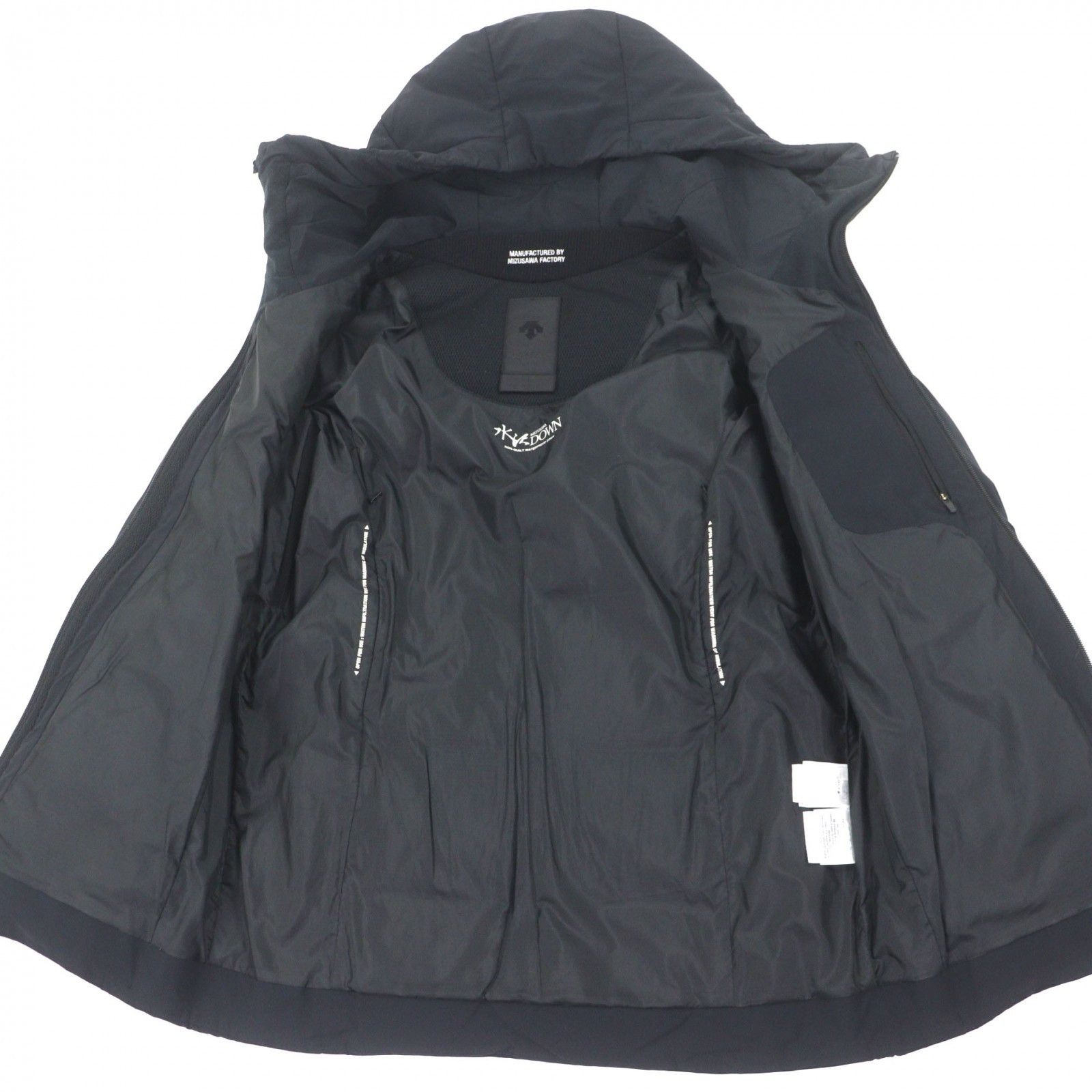 Other Other DESCENTE Down Coat Textile Outerwear DIA3673U DUTY FREE for USA Size ONE SIZE - 4 Thumbnail