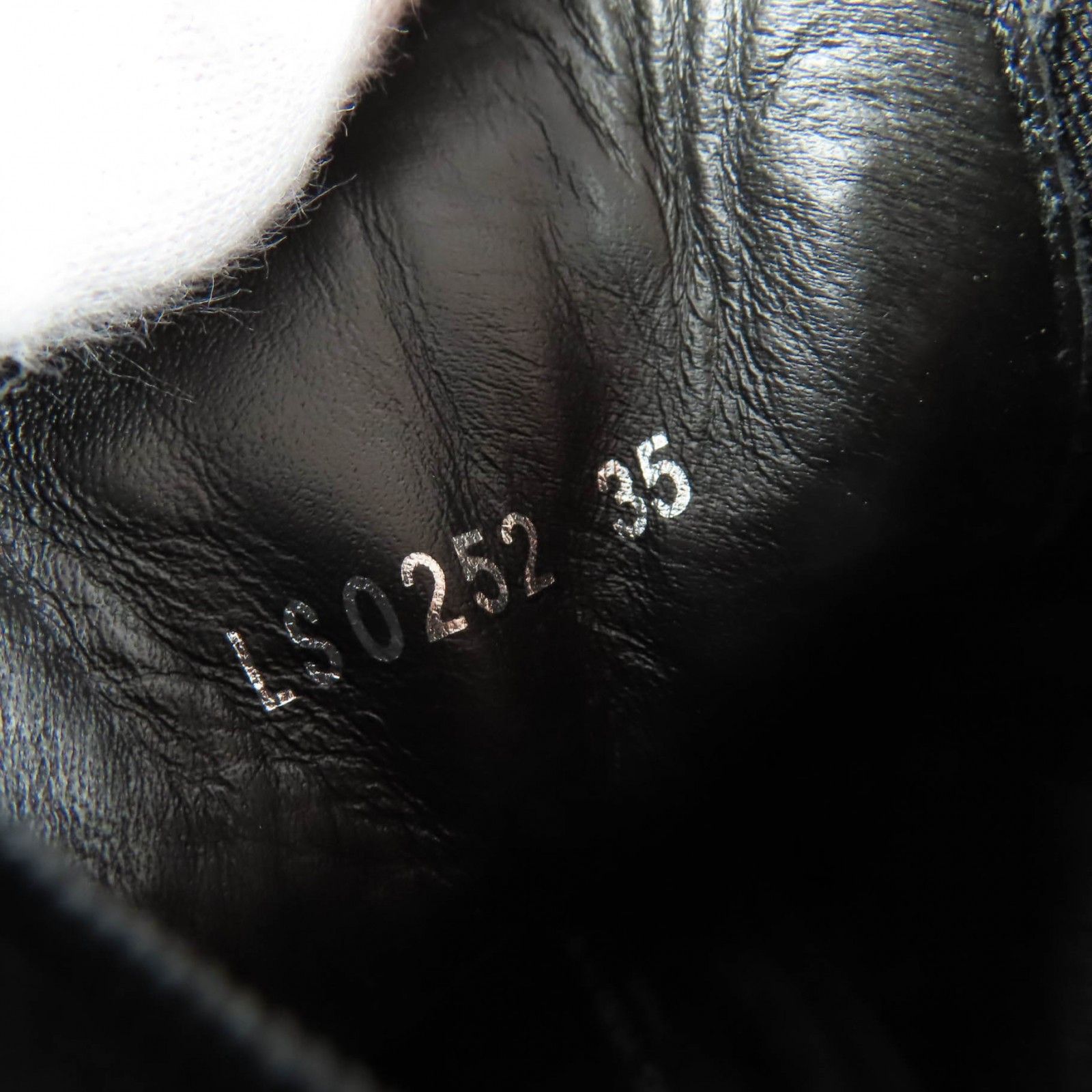 Louis Vuitton Louis Vuitton Louis Vuitton Monogram Leather Short Boots Leather Shoes DUTY FREE for USA Size ONE SIZE - 11 Thumbnail