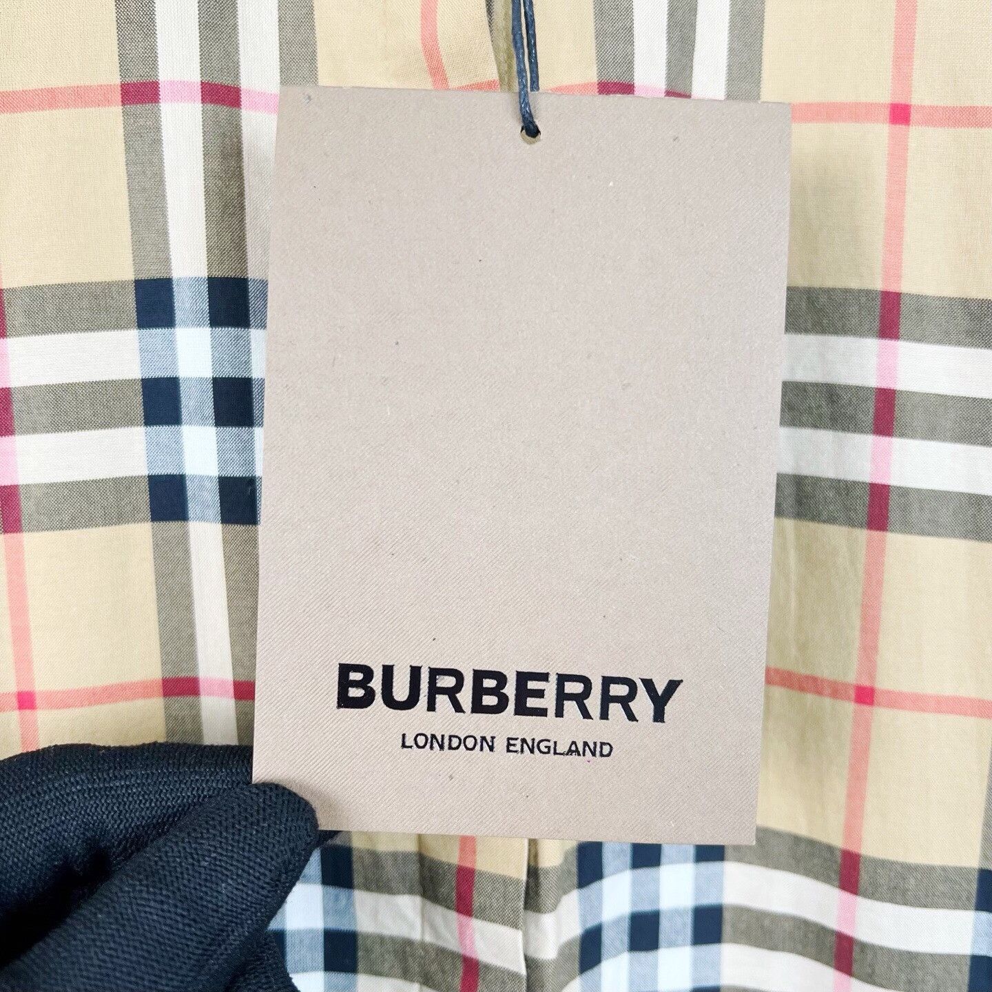 Burberry Burberry Classic Check Shirt Size S / US 4 / IT 40 - 5 Thumbnail