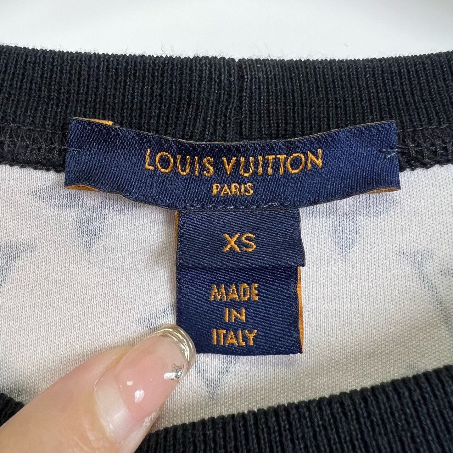 Louis Vuitton Louis Vuitton Monogram Chain Short Sleeve Size XS / US 0-2 / IT 36-38 - 5 Thumbnail