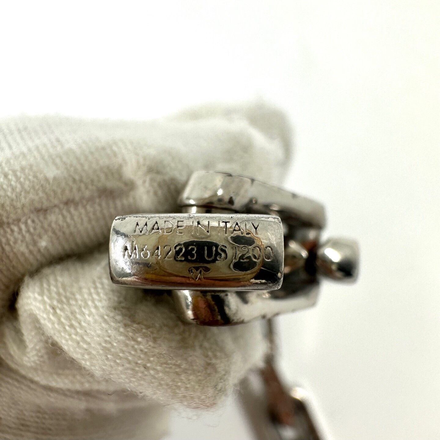 Louis Vuitton Louis Vuitton Silver Logo Bamboo Bracelet 19cm Size ONE SIZE - 8 Thumbnail