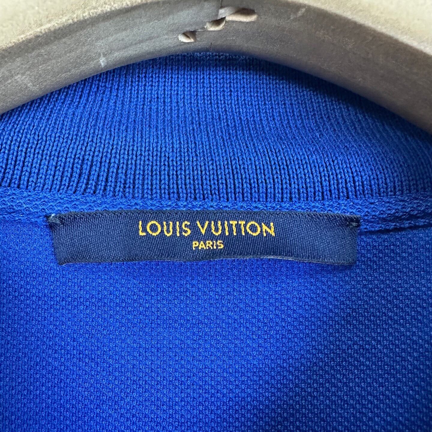 Louis Vuitton Louis Vuitton Blue Logo Short Sleeve Polo Size US XL / EU 56 / 4 - 4 Thumbnail