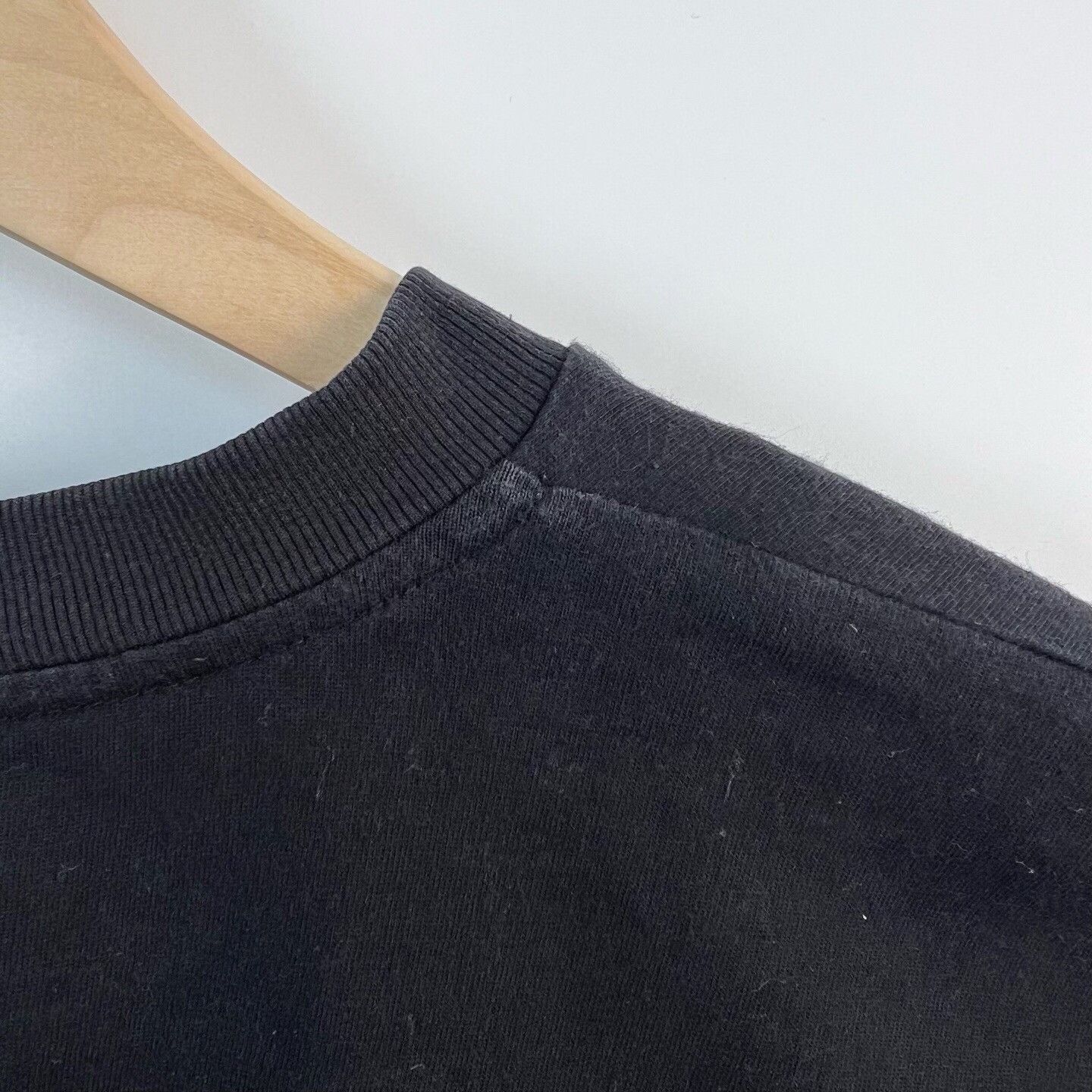 Fendi Fendi Crystal Logo Black Short-Sleeve T-Shirt Size S / US 4 / IT 40 - 6 Thumbnail