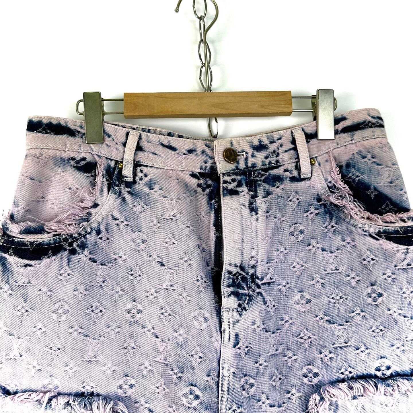 Louis Vuitton Louis Vuitton Lavender Monogram Distressed Jeans Size 33" - 3 Thumbnail