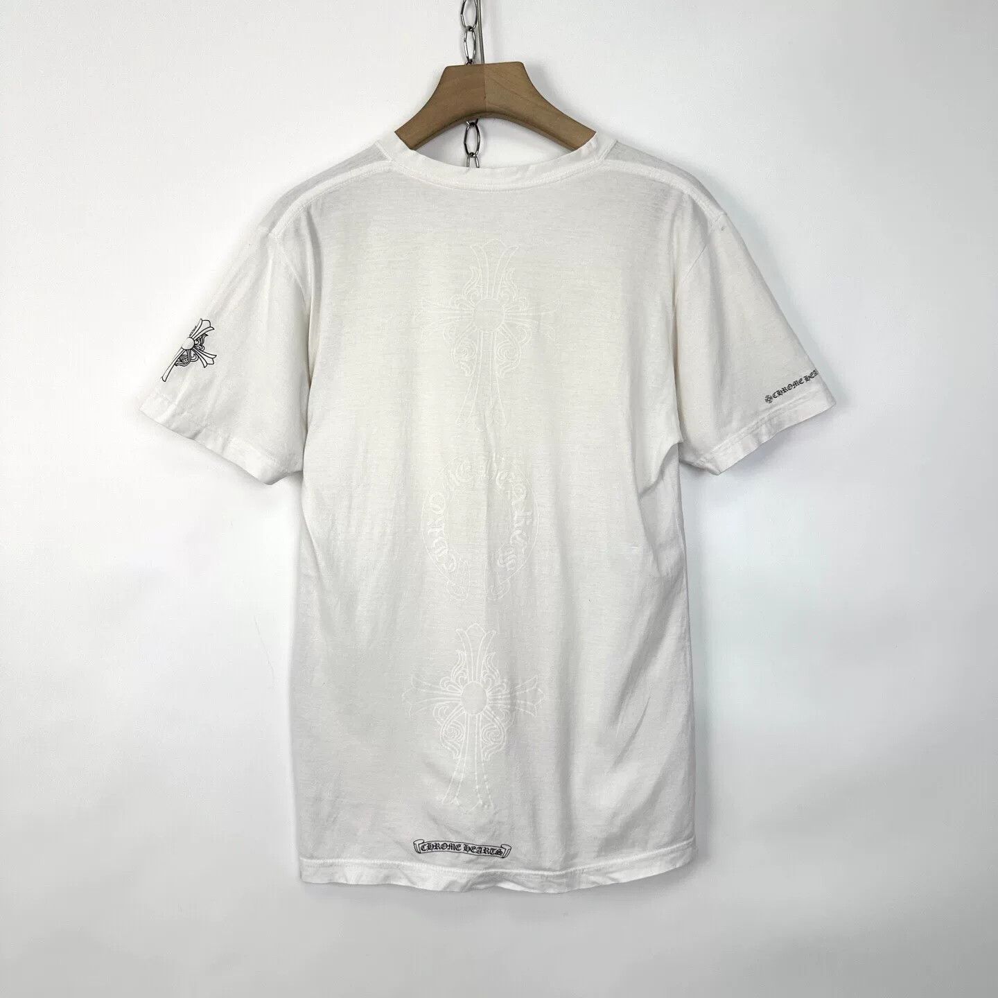 Chrome Hearts Chrome Hearts White Pocket Horseshoe Logo Tee Size US M / EU 48-50 / 2 - 2 Thumbnail