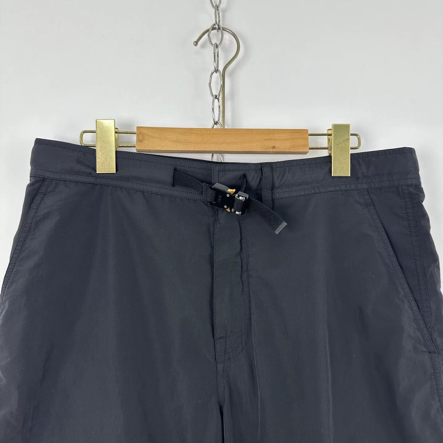 Dior Dior Men's Black Logo Nylon Shorts Size US 32 / EU 48 - 3 Thumbnail