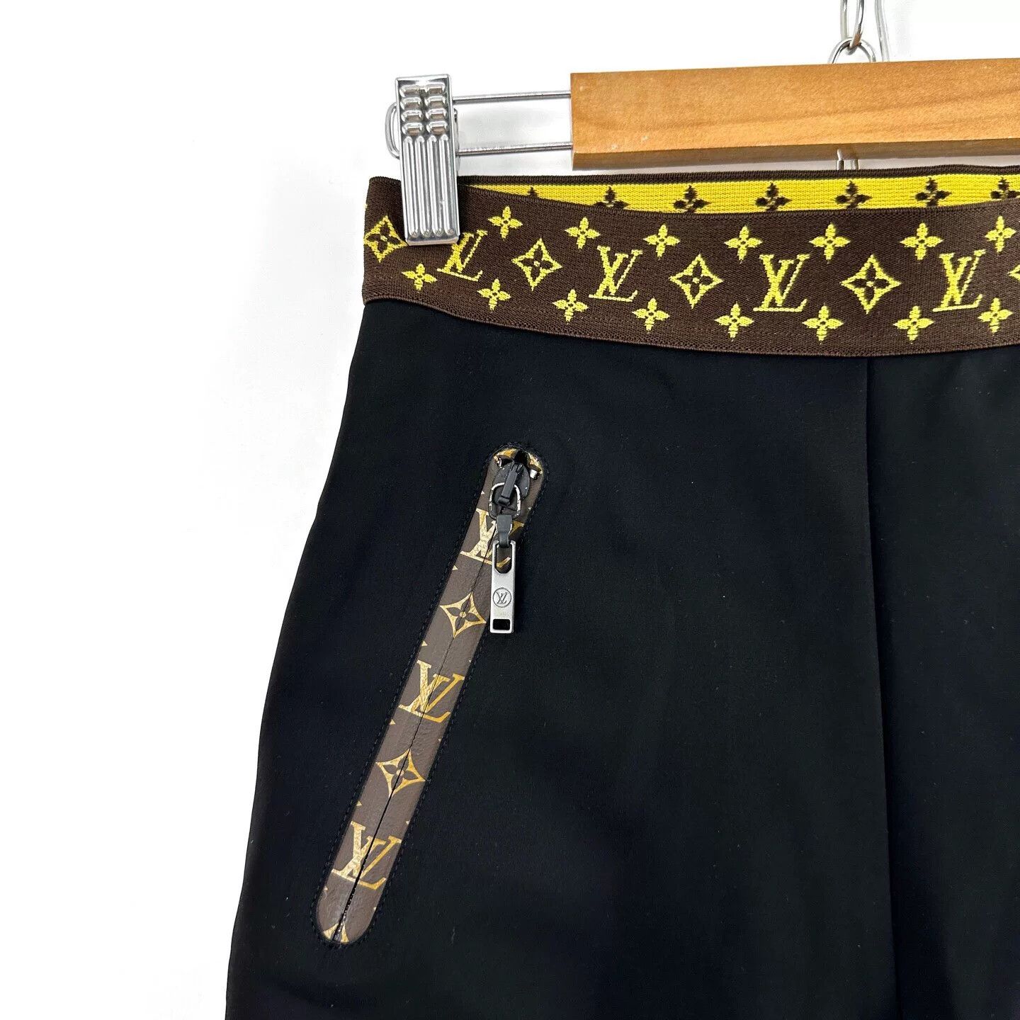 Louis Vuitton Louis Vuitton Black Biker Shorts Size 36" / US 14 / IT 50 - 4 Thumbnail