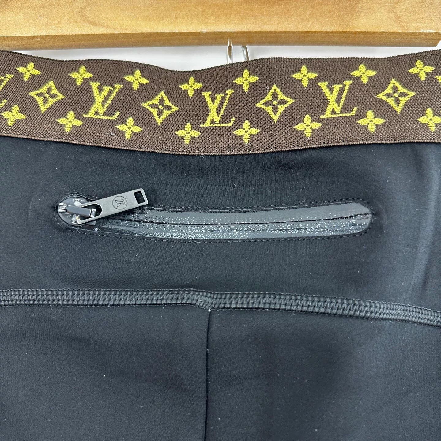 Louis Vuitton Louis Vuitton Black Biker Shorts Size 36" / US 14 / IT 50 - 5 Thumbnail