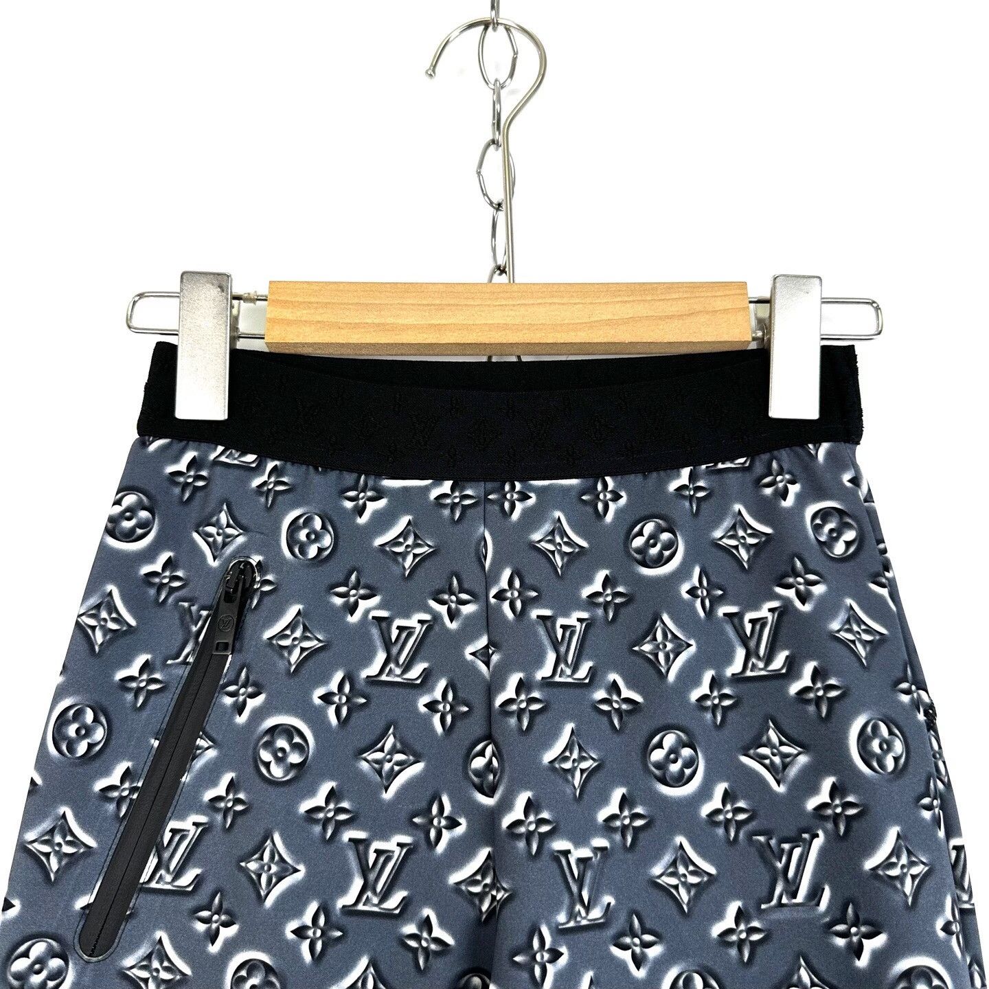 Louis Vuitton Louis Vuitton Gray Monogram Logo Yoga Pants Size 34" / US 12 / IT 48 - 3 Thumbnail