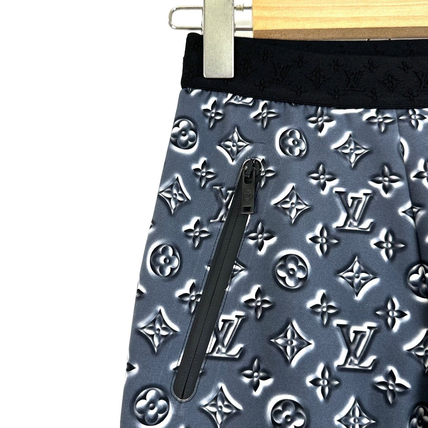 Louis Vuitton Louis Vuitton Gray Monogram Logo Yoga Pants Size 34" / US 12 / IT 48 - 5 Thumbnail