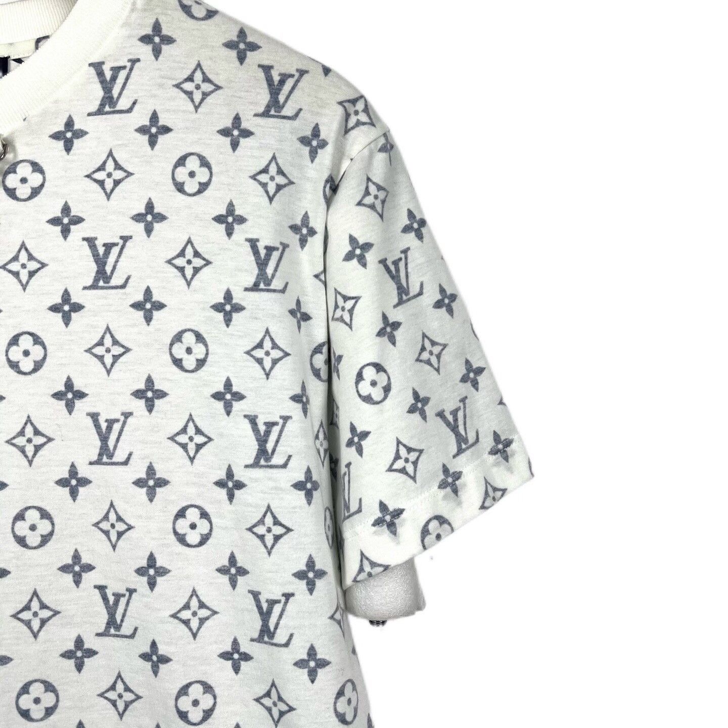 Louis Vuitton Louis Vuitton Monogram Logo Short Sleeve T-Shirt Size US L / EU 52-54 / 3 - 6 Thumbnail