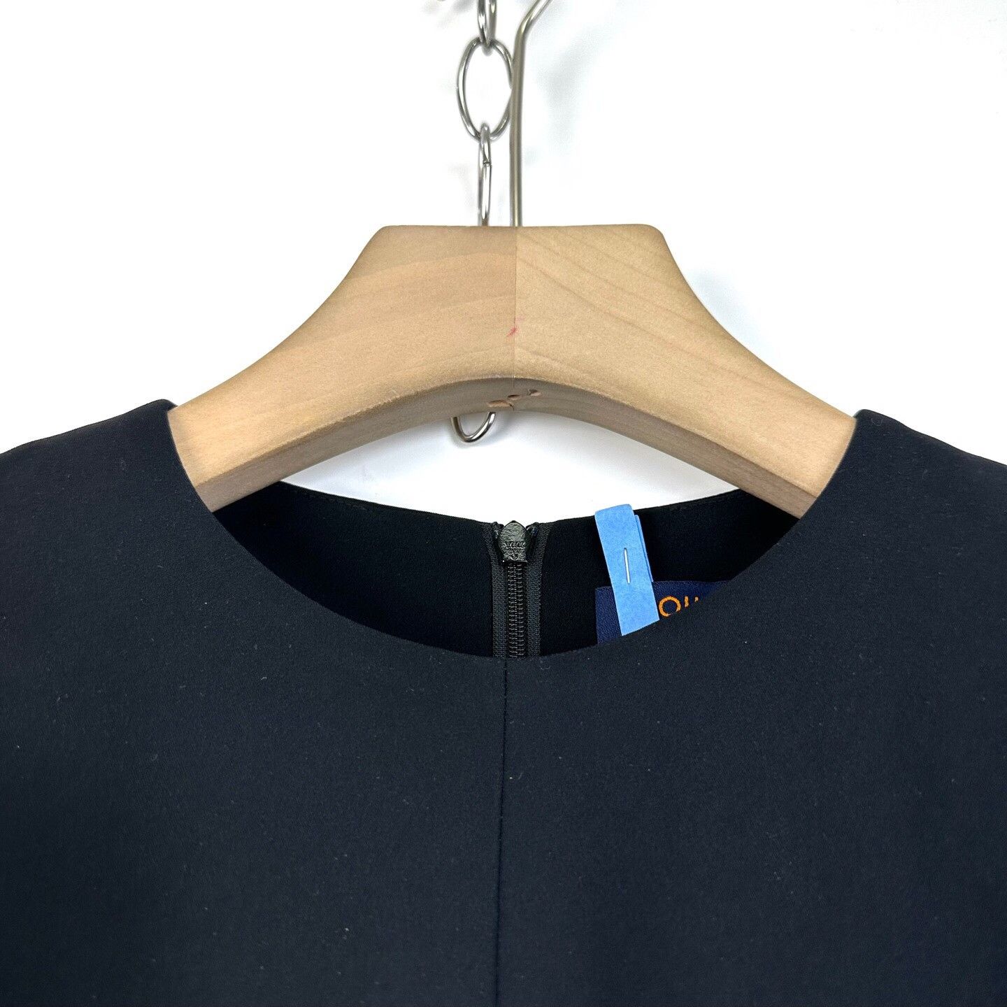 Louis Vuitton Louis Vuitton Black Mid-Waist Short-Sleeve Dress Size XXS / US 00 / IT 34 - 3 Thumbnail