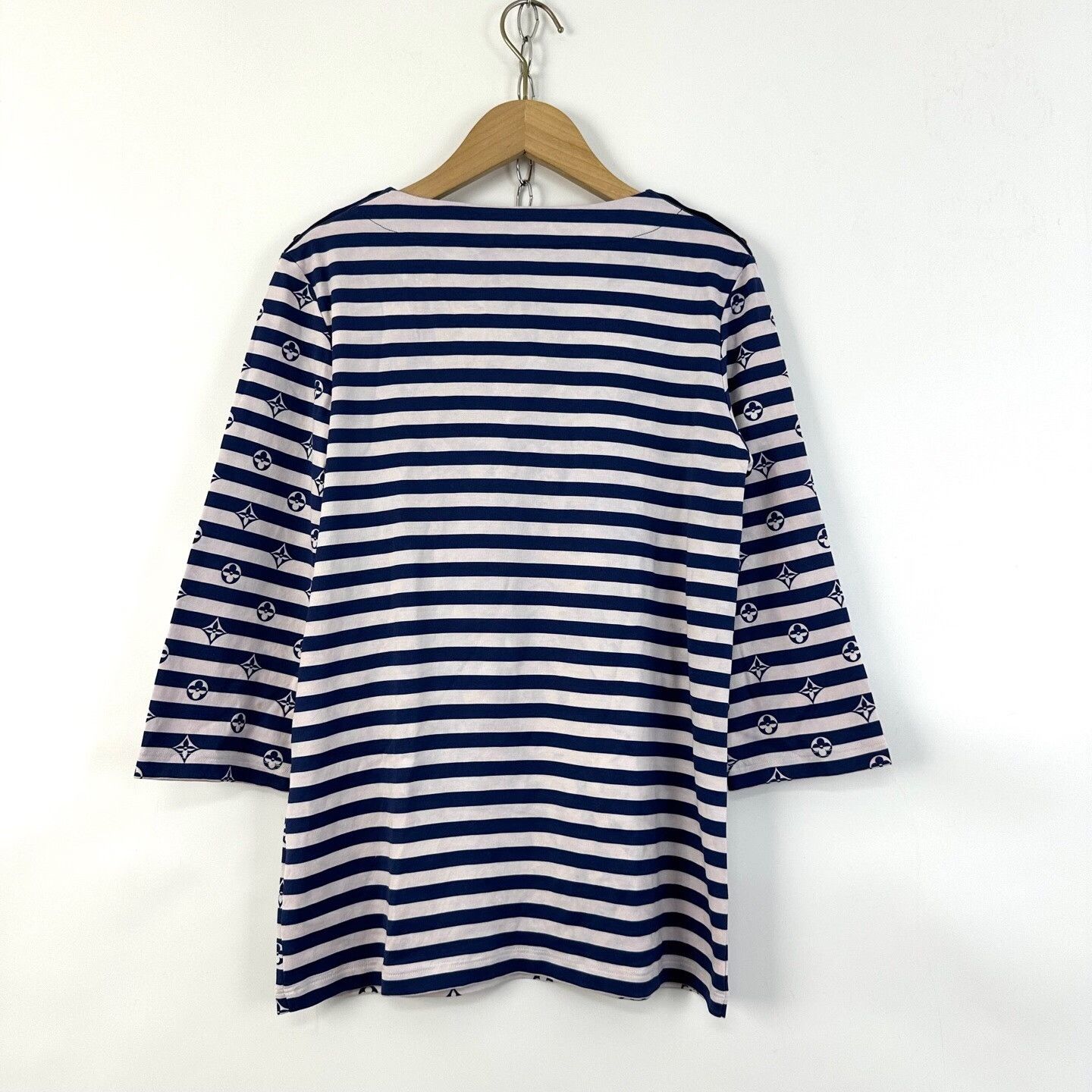 Louis Vuitton Louis Vuitton Monogram Stripe 3/4 Sleeve Top Size S / US 4 / IT 40 - 2 Thumbnail