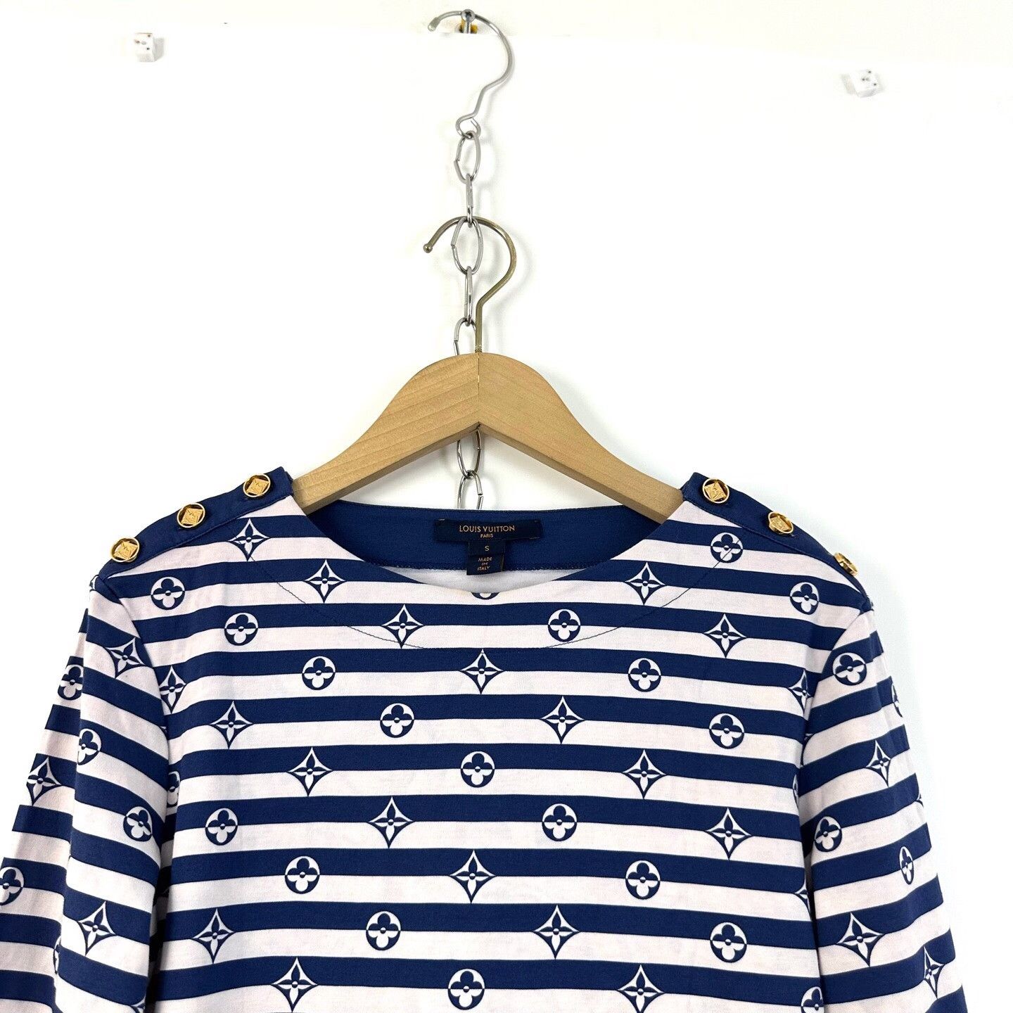 Louis Vuitton Louis Vuitton Monogram Stripe 3/4 Sleeve Top Size S / US 4 / IT 40 - 3 Thumbnail