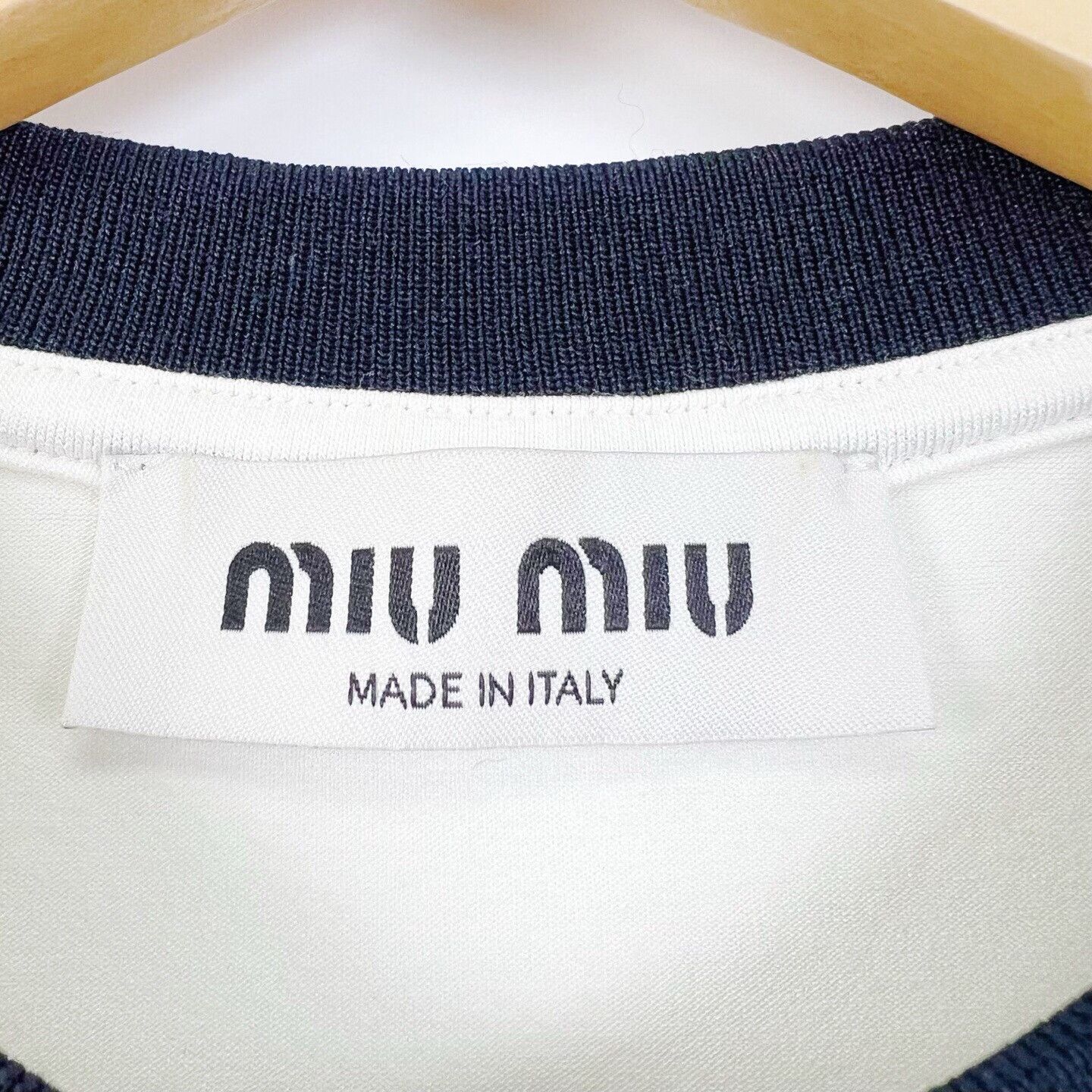 Miu Miu Miu Miu White Logo Print Short T-shirt Size XS / US 0-2 / IT 36-38 - 4 Thumbnail